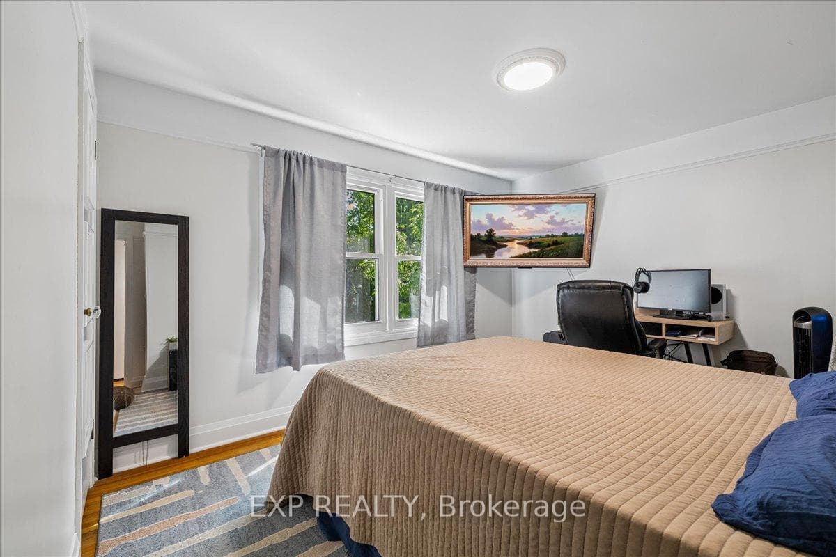 80 Maclennan Avenue photo 13