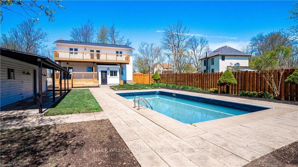 5231 SHERKSTON Road photo 12