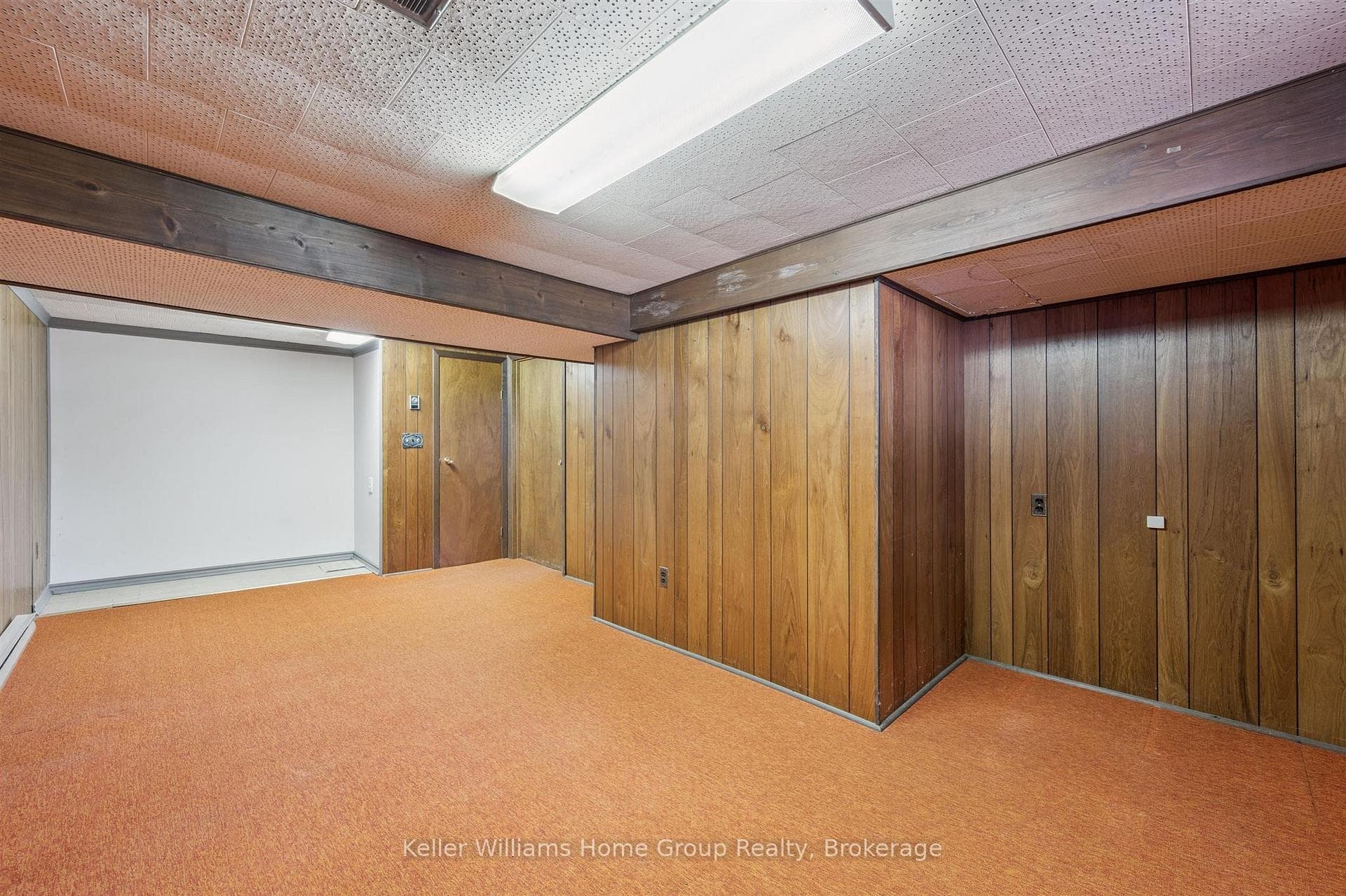 145 Forfar Street photo 32