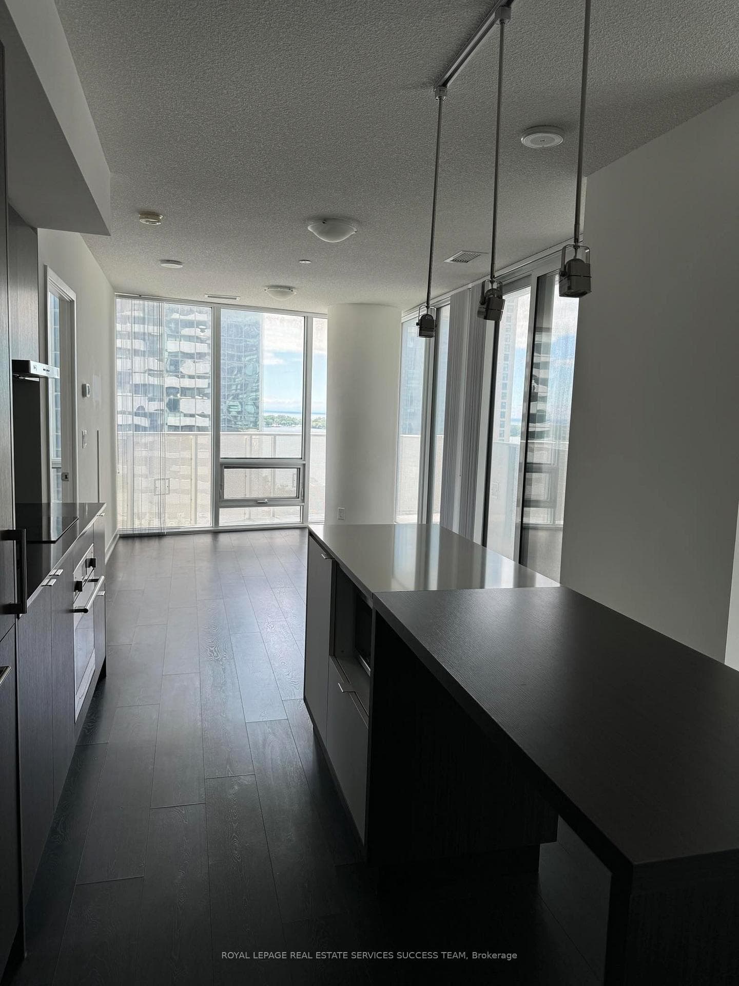 100 Harbour Street Unit 1710 photo 2