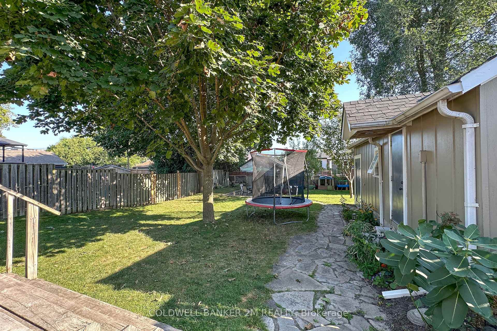 37 Orchard View Boulevard photo 23