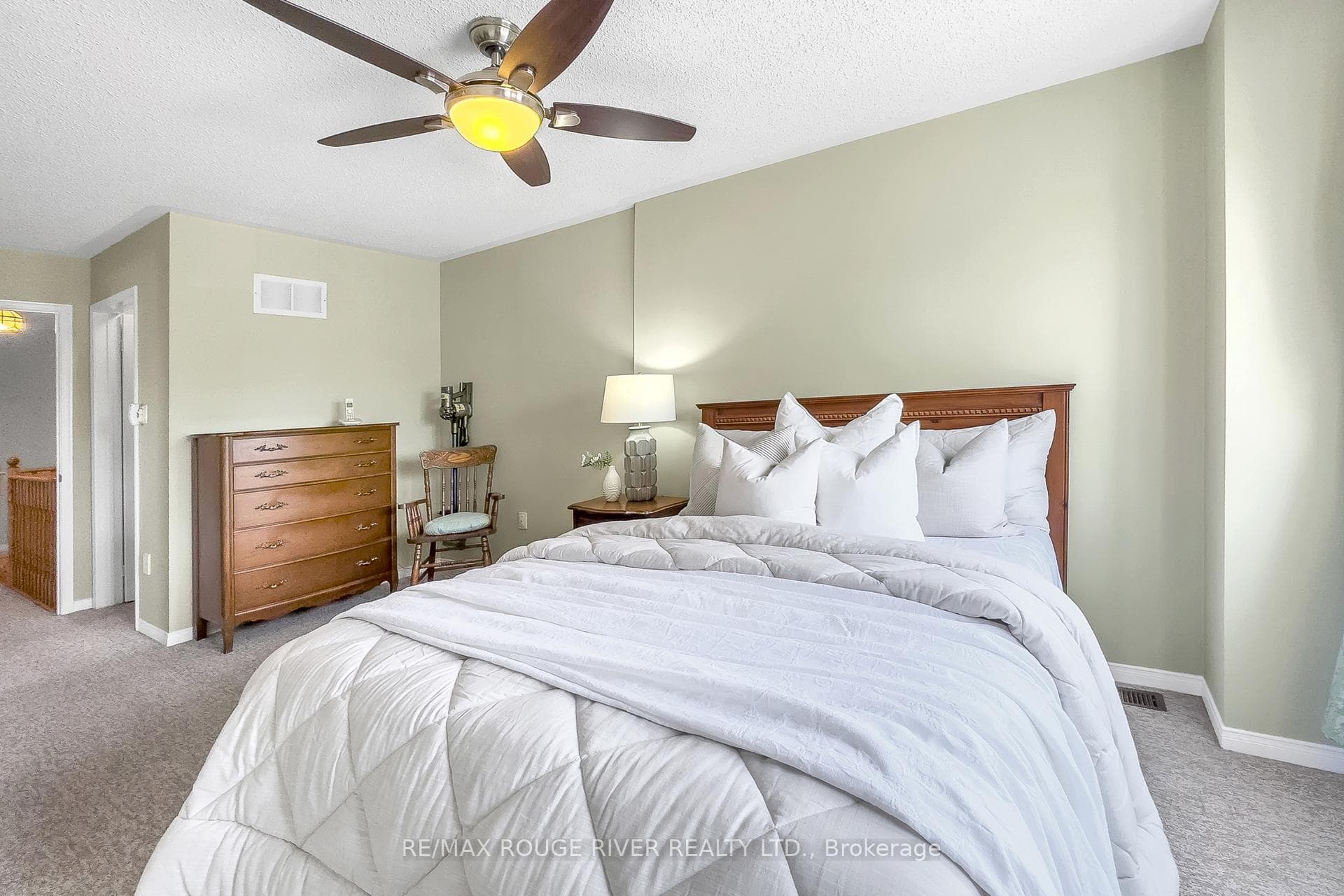 47 Candlebrook Drive photo 30