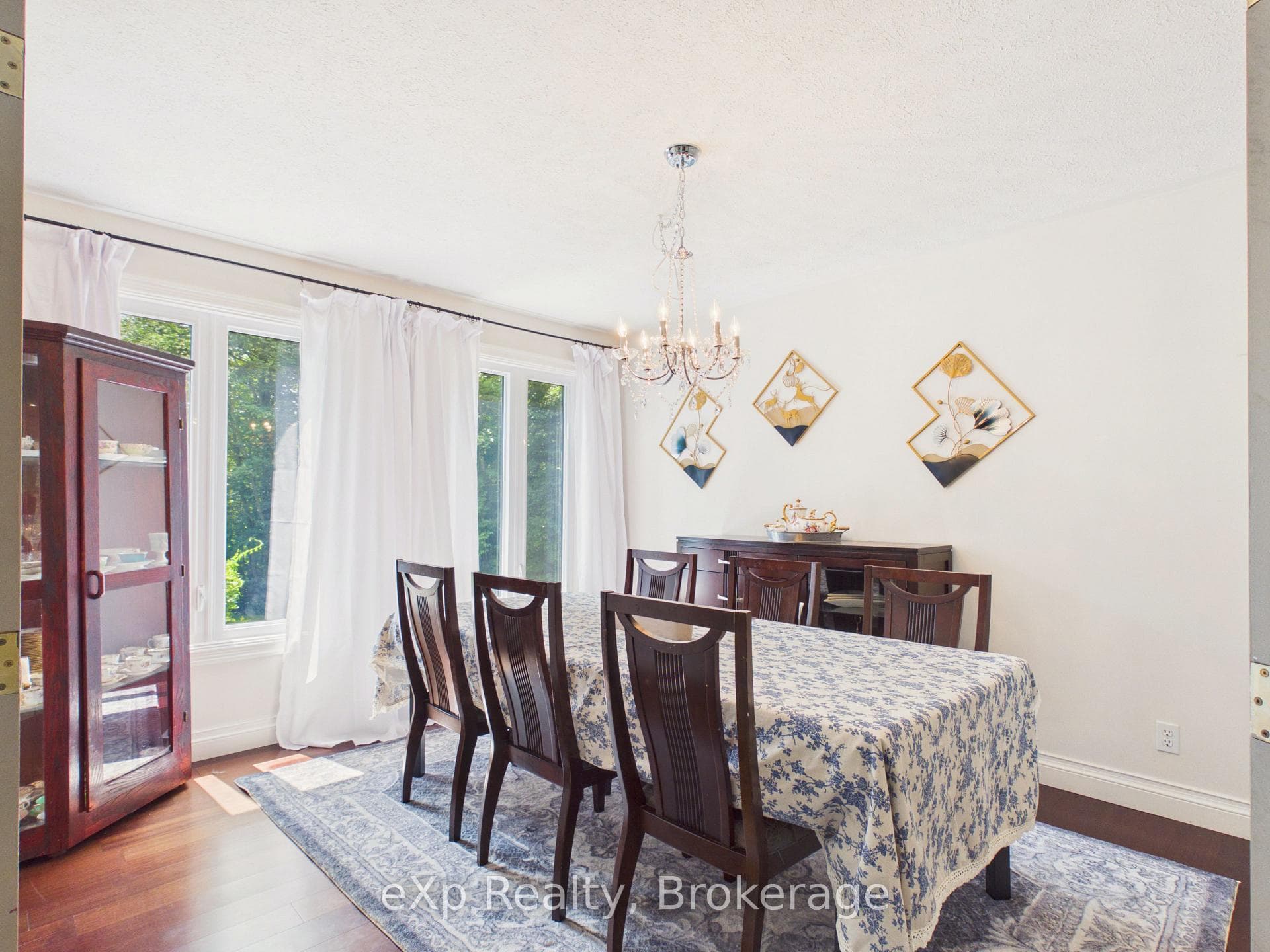 20 Highland Crescent photo 15