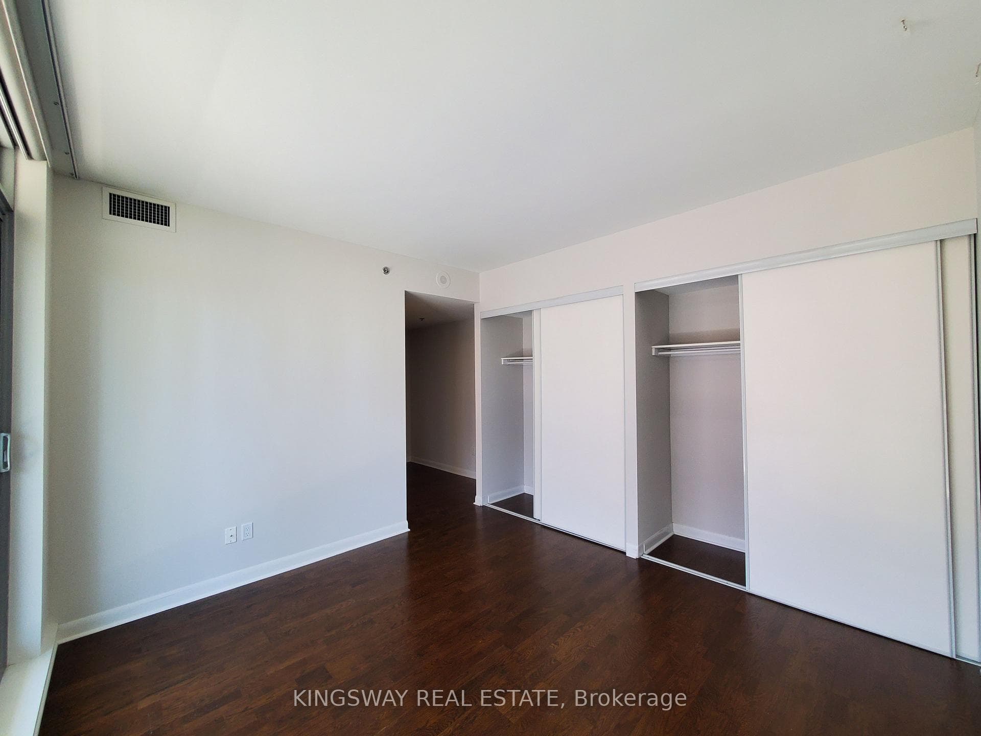 375 King Street Unit 909 photo 12
