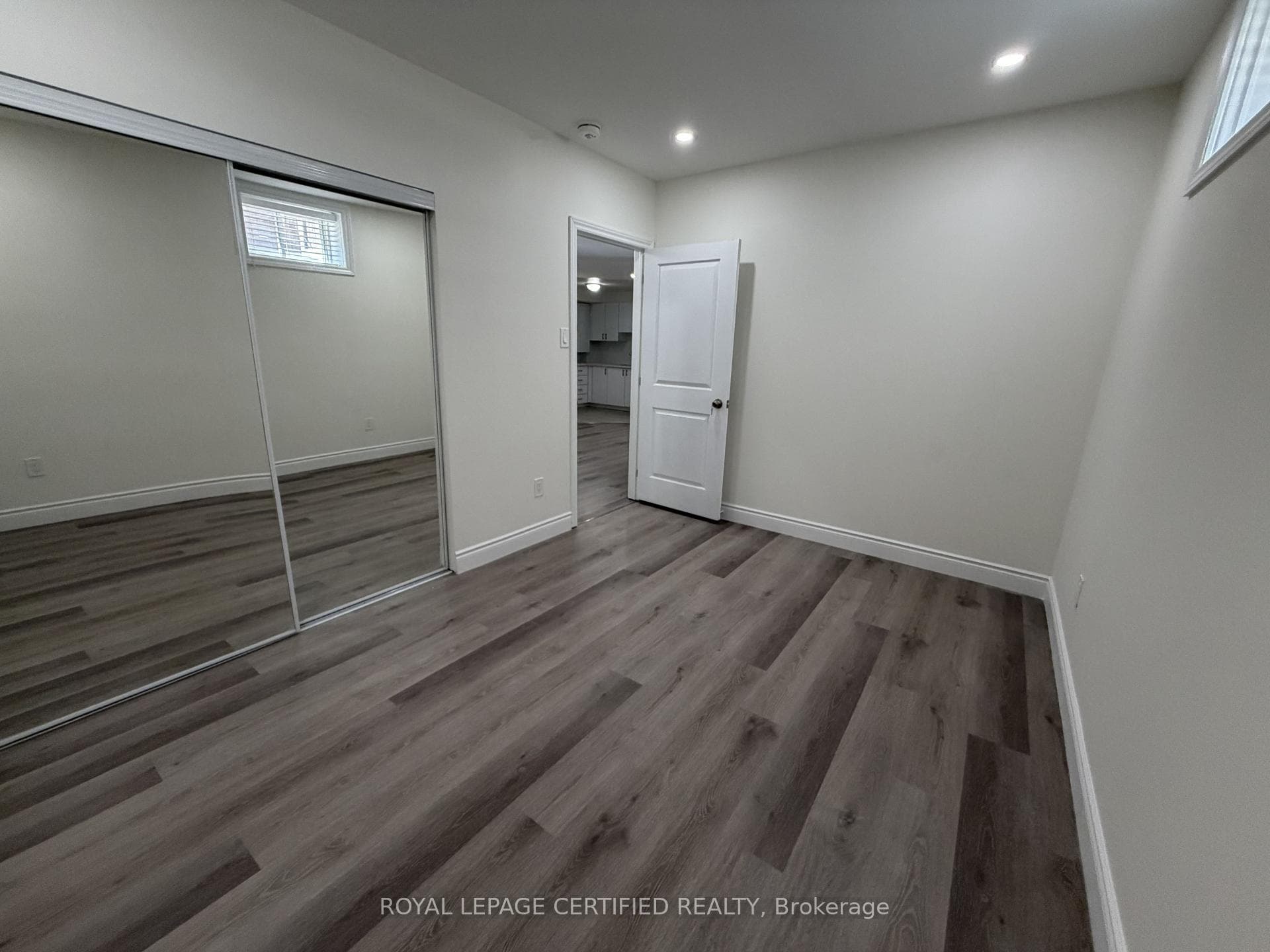 61 Eagleglen Way Unit Bsmt photo 24