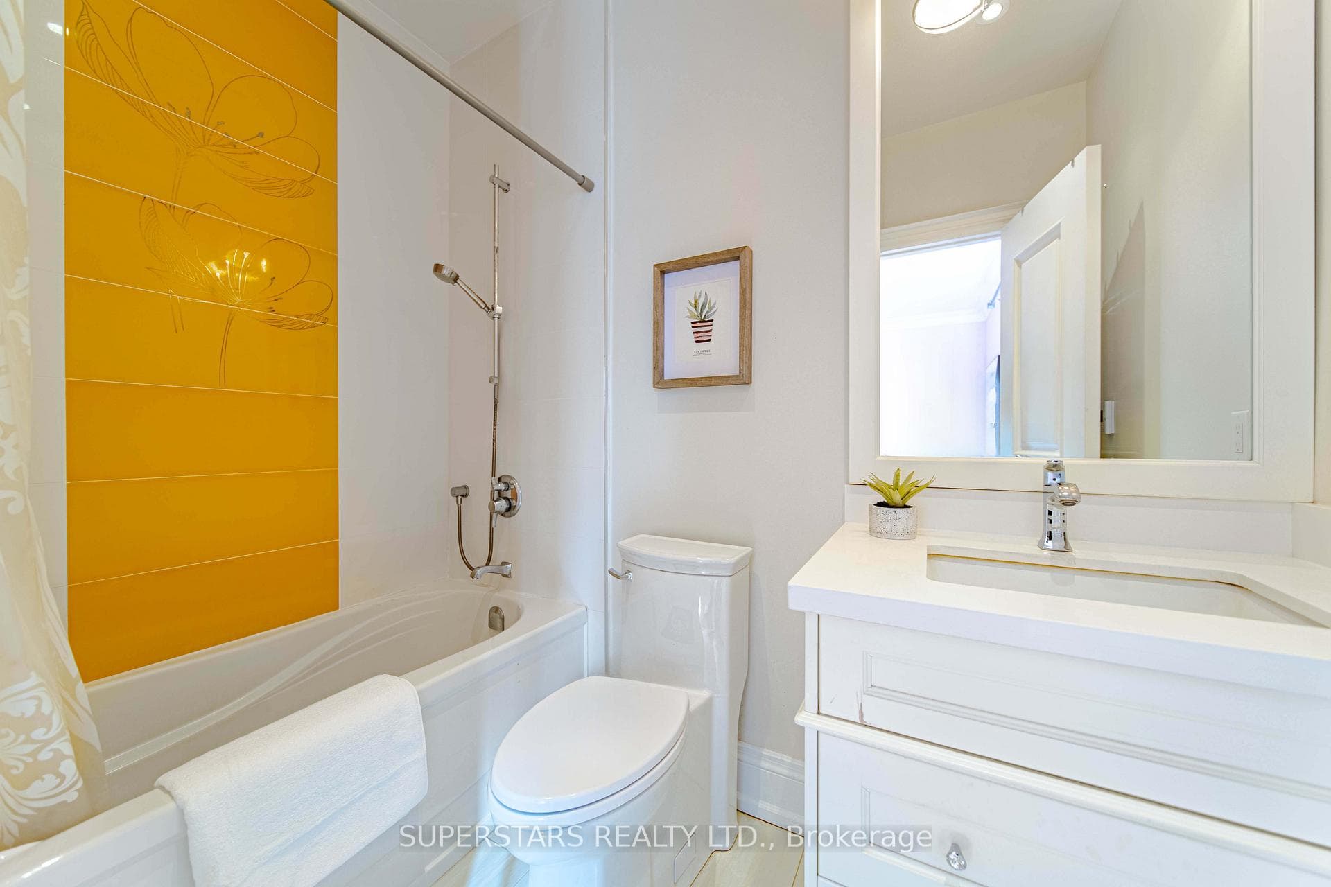 42 Puccini Drive photo 31