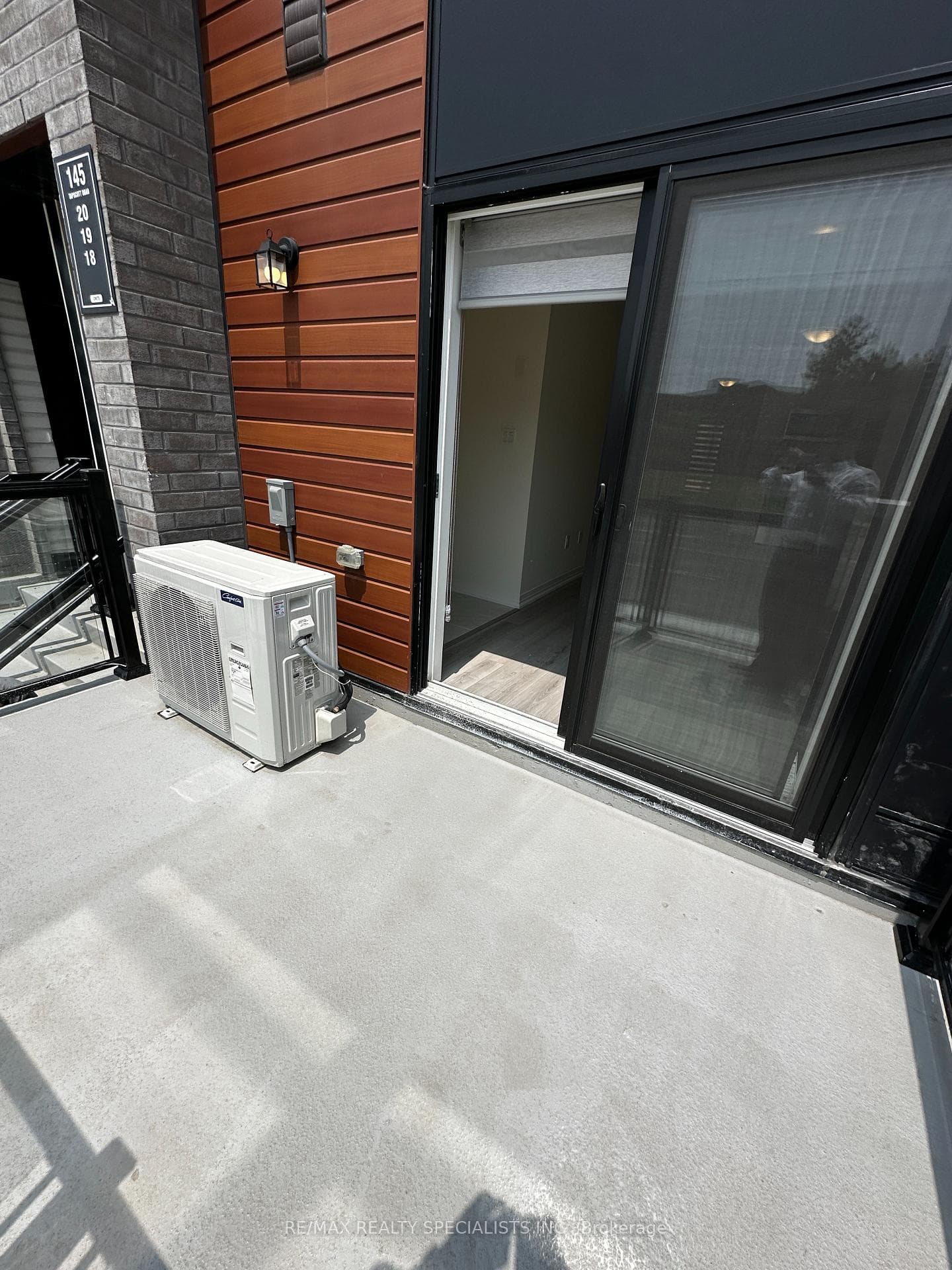 145 Tapscott Road Unit 18 photo 30
