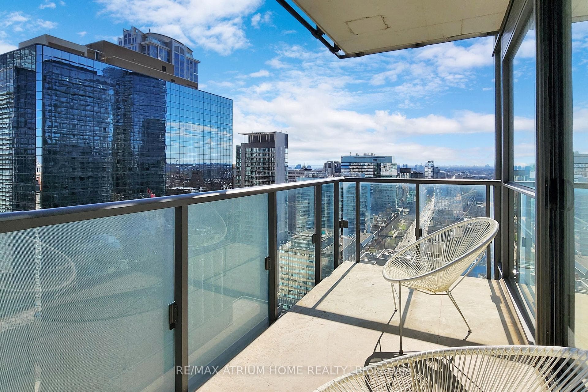 15 Grenville Street Unit 2803 photo 32