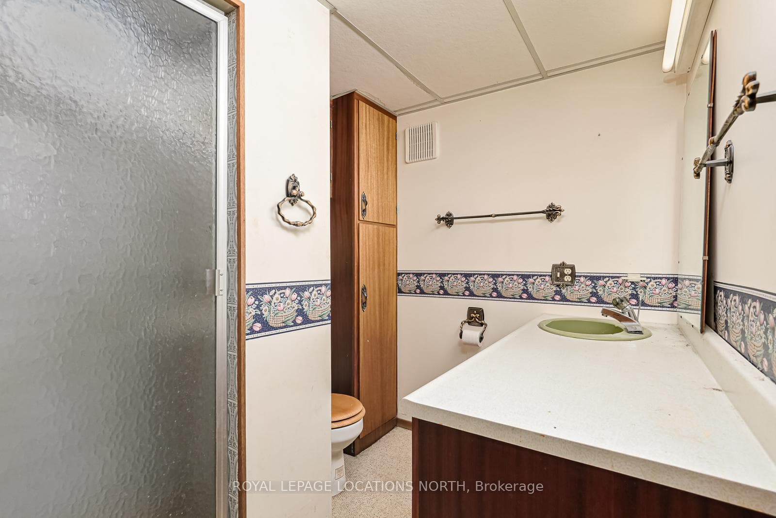 64 Burton Street photo 26