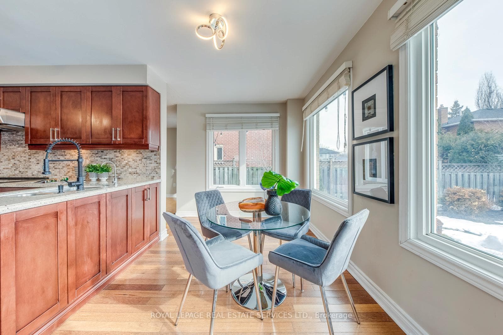 314 O'DONOGHUE Avenue photo 22