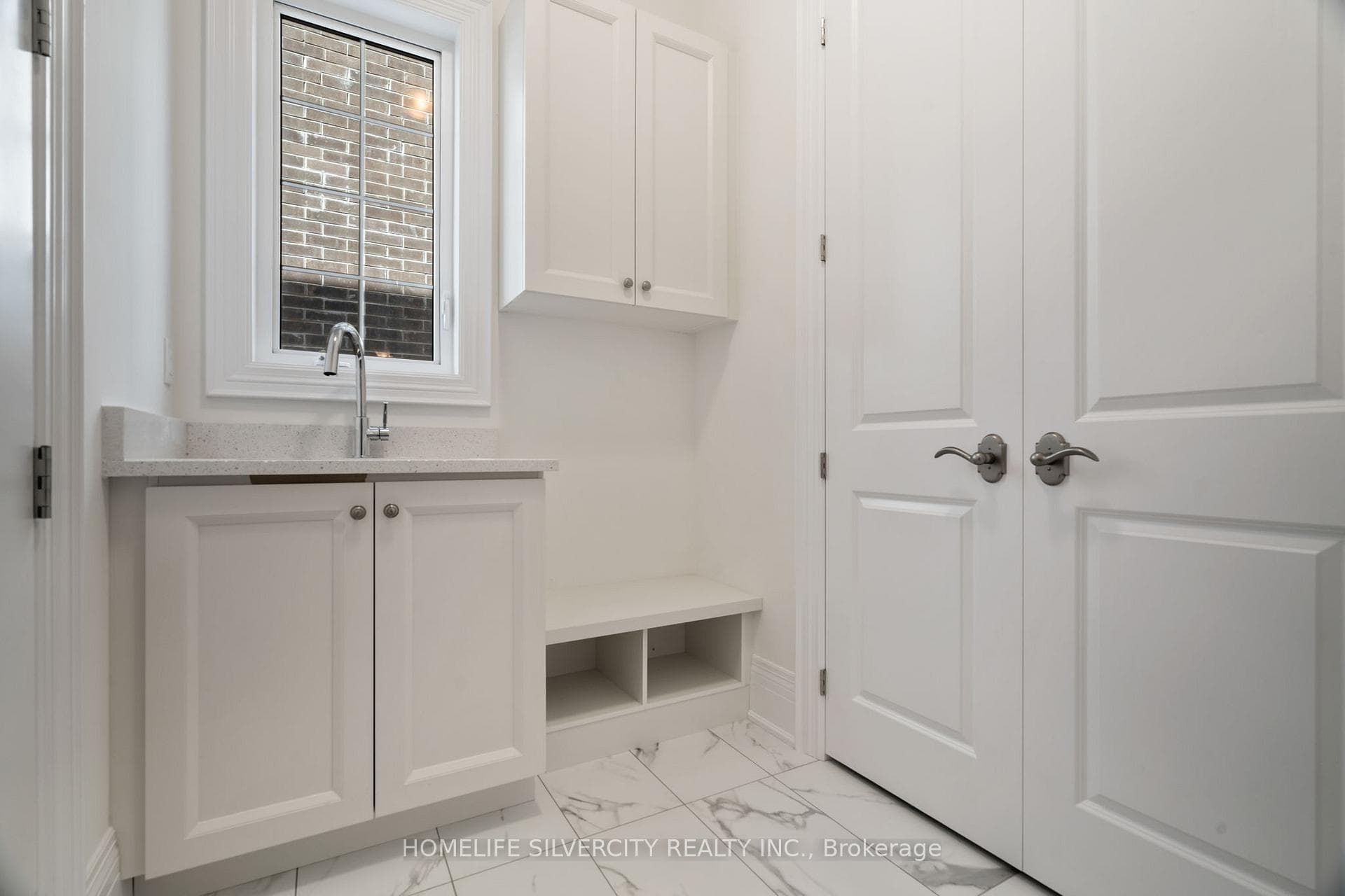11 Ogilvie Street photo 7