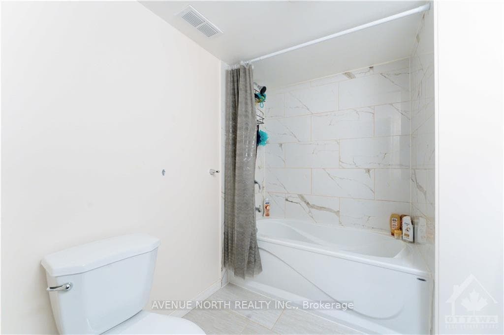 453 CANOTIA Place photo 25
