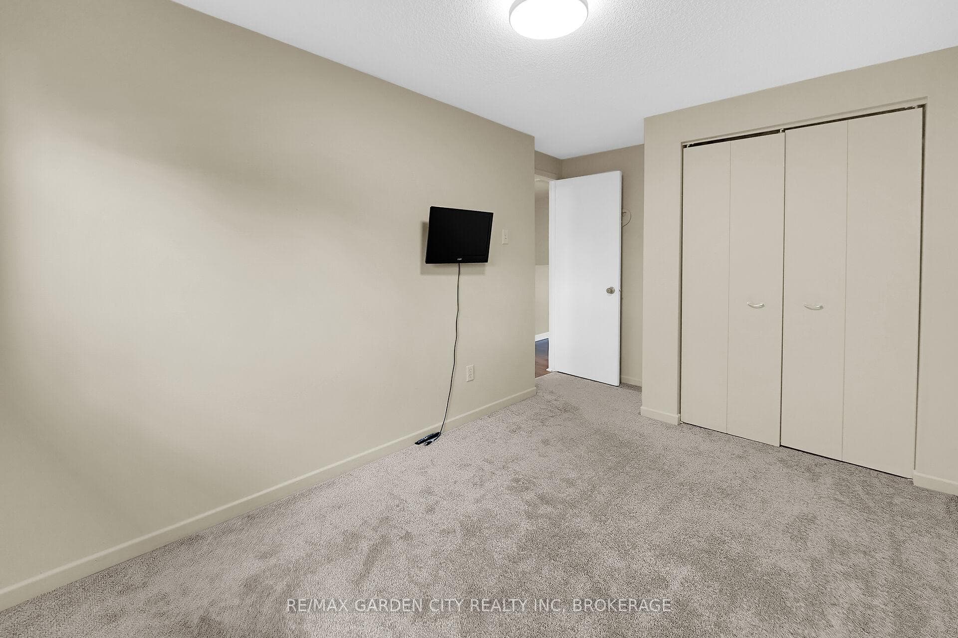 119 Silvan Drive photo 19