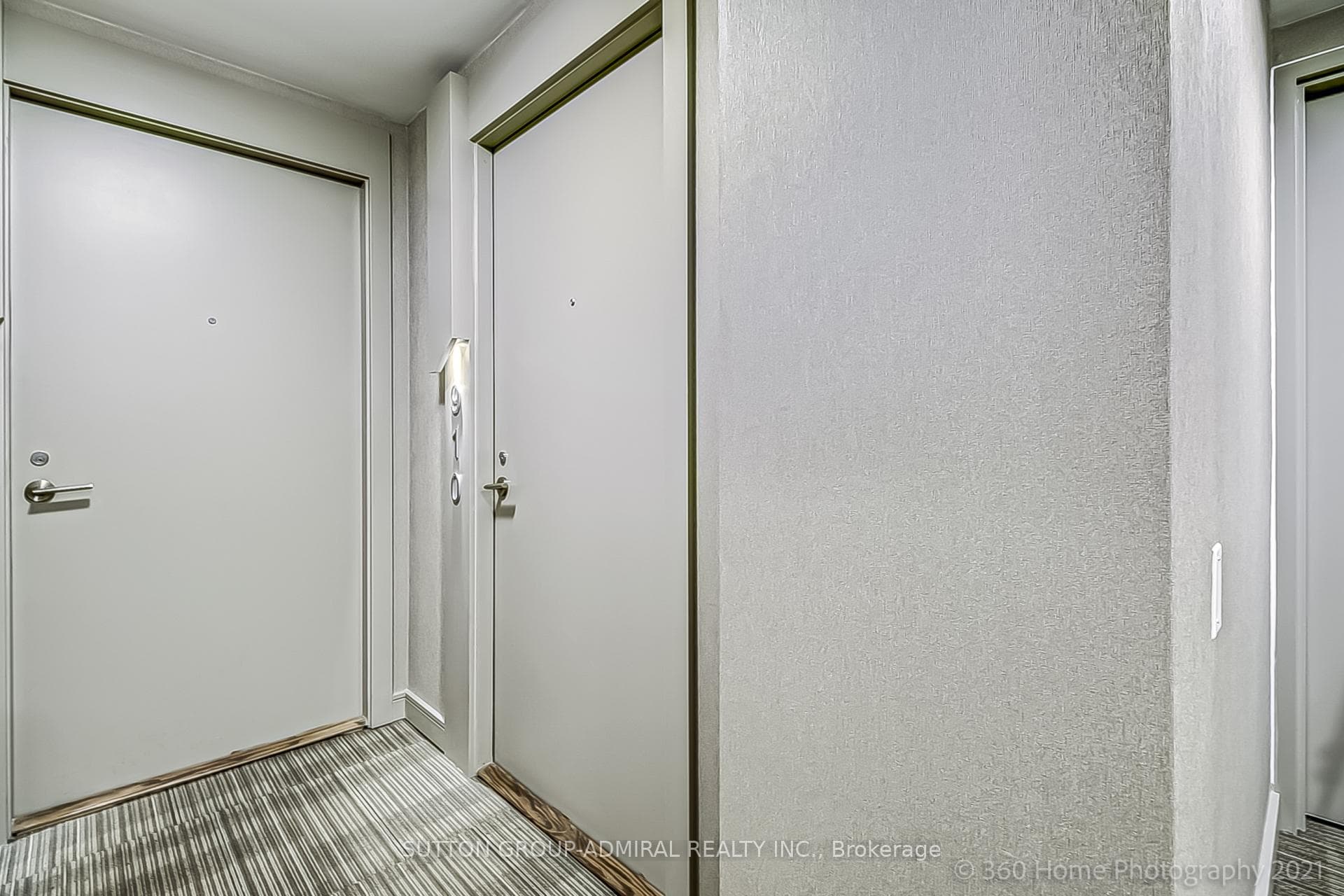 6 Sonic Way Unit 910 photo 4