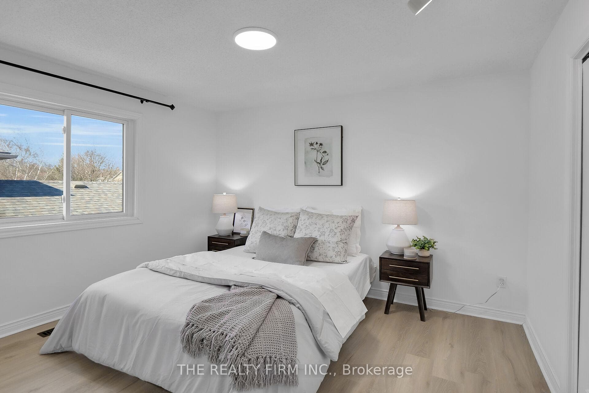 Upstairs Bedroom #3