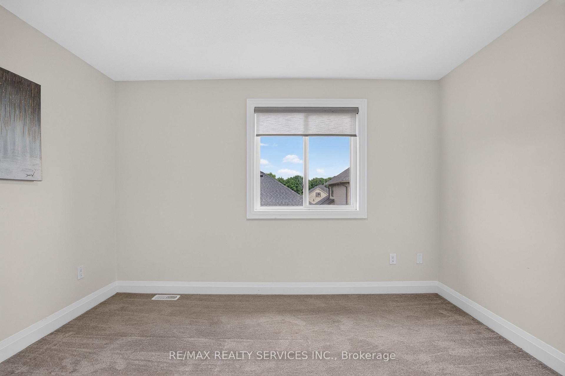 138 Woodberry Crescent photo 43