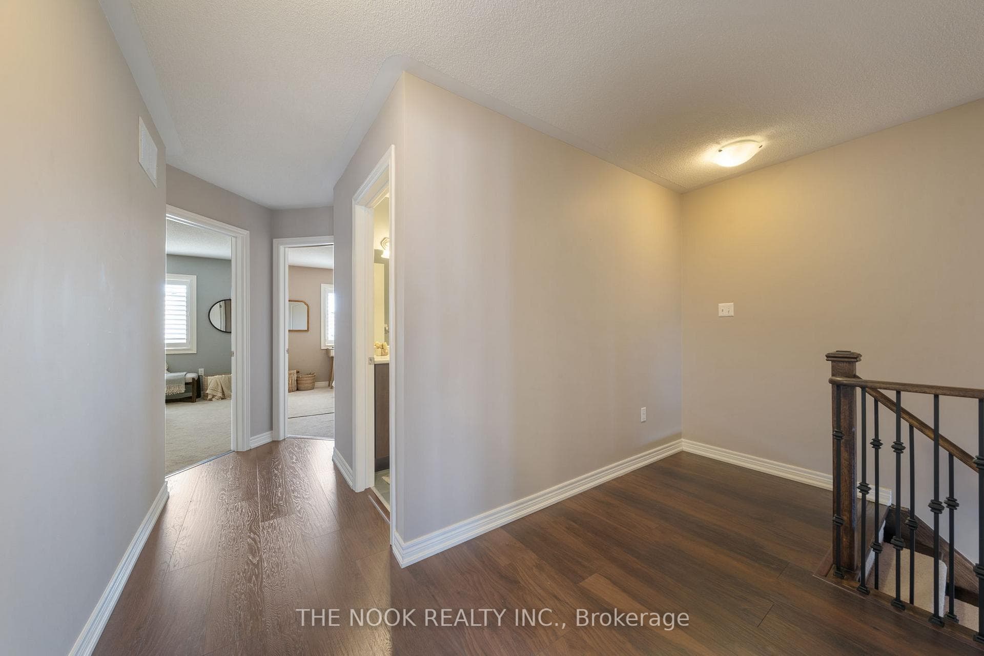 45 Vallance Way Unit 24 photo 22