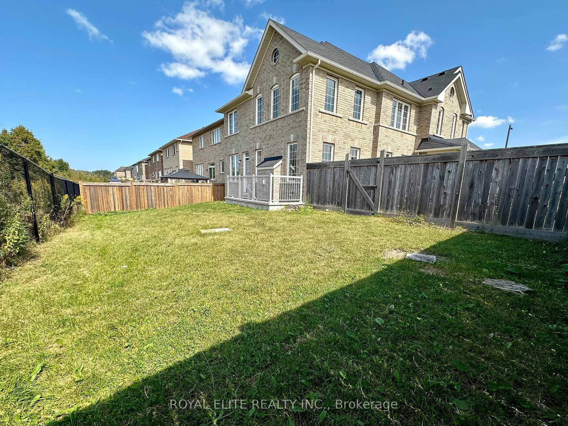 52 Lampkin Street photo 36
