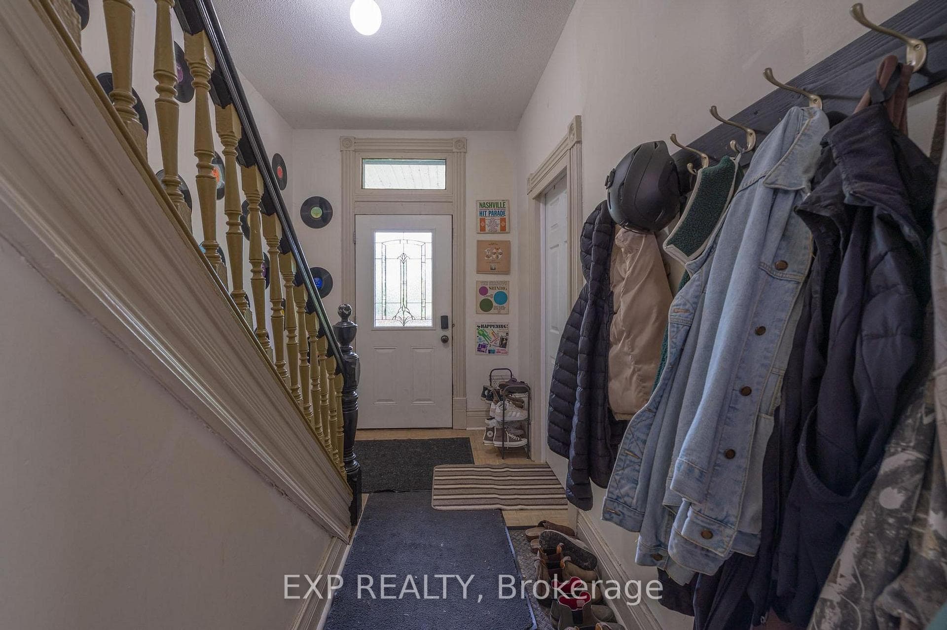 1033 Water Street photo 6