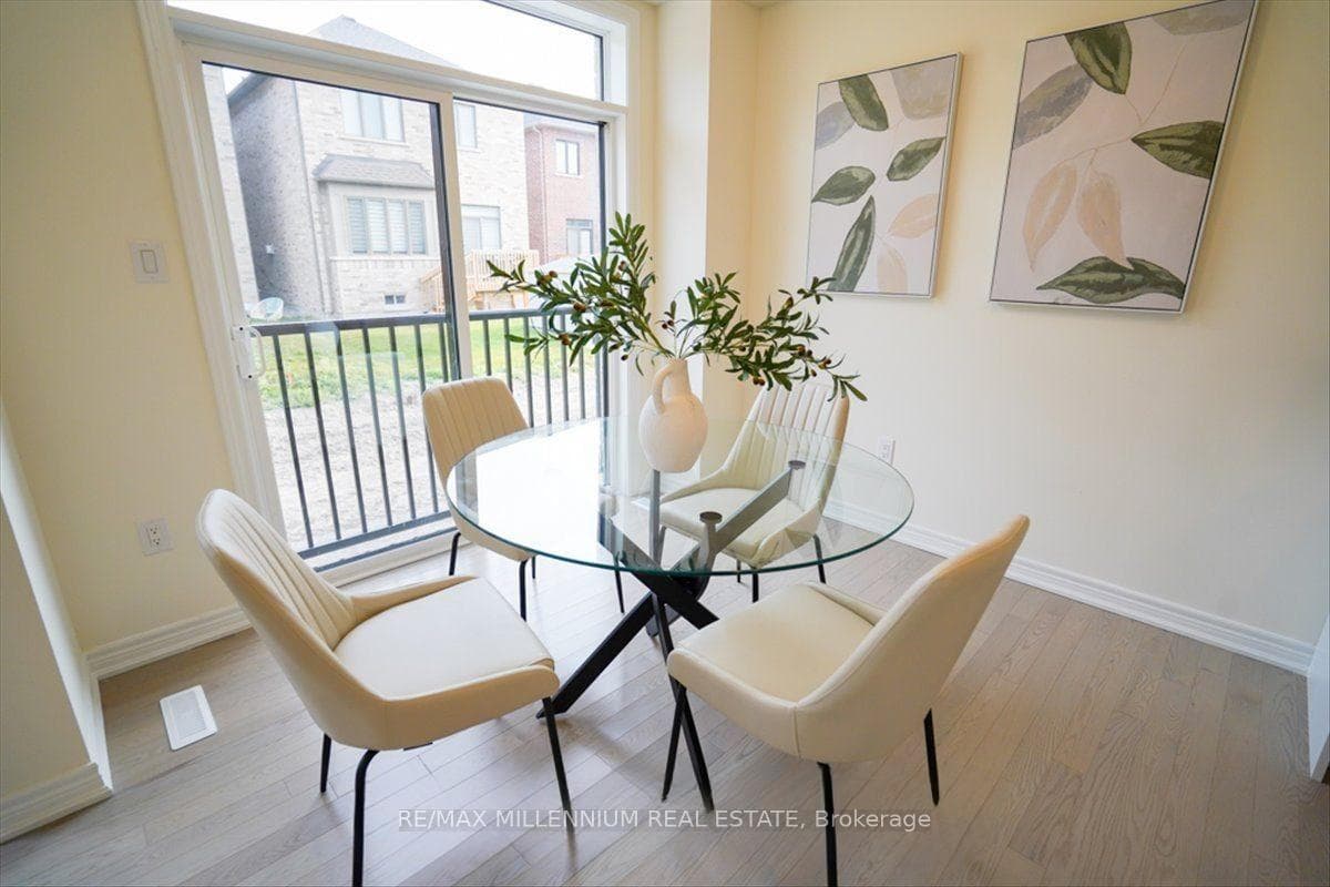 20 Littlewood Drive photo 7