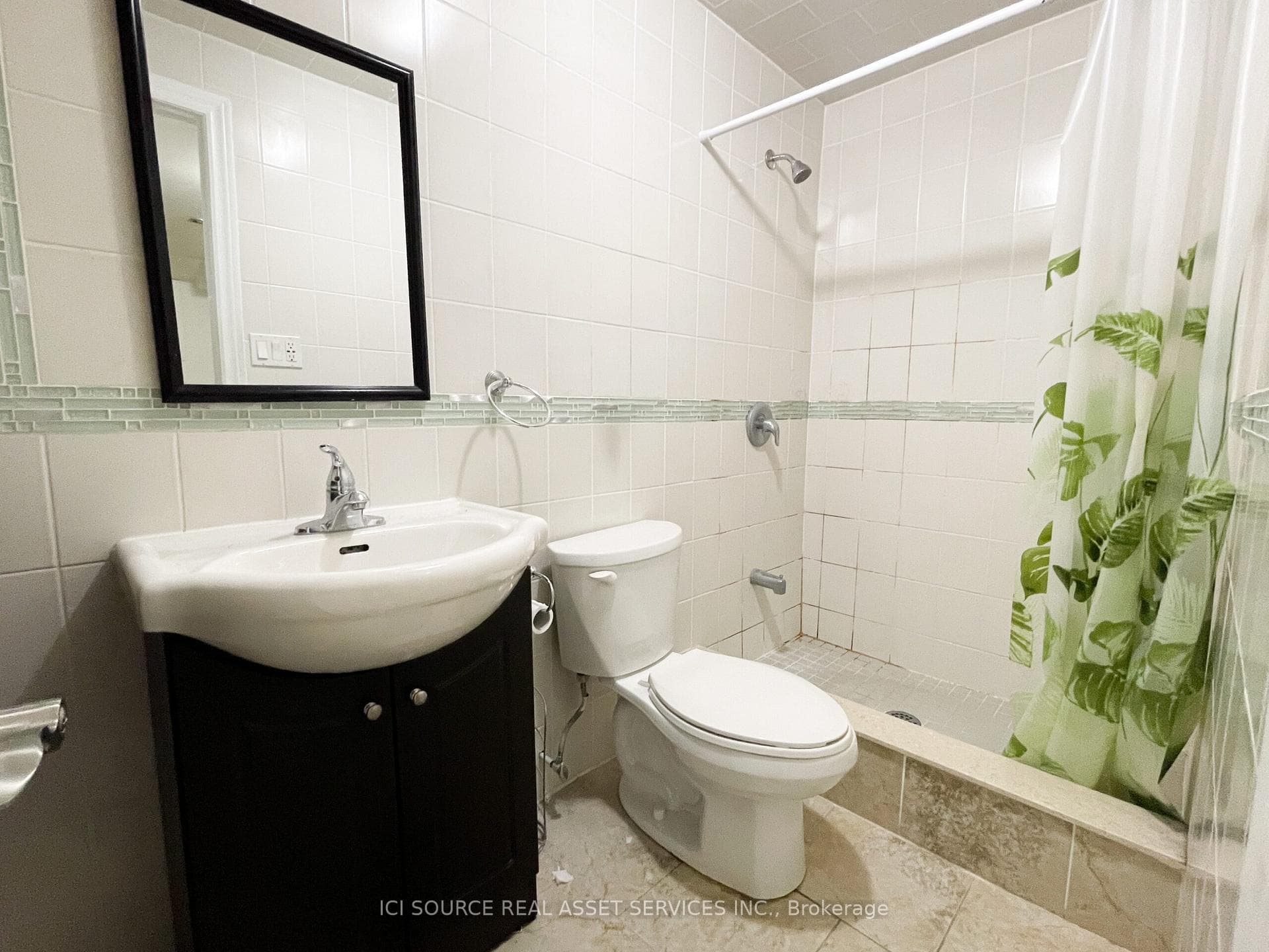 167 Markham Street Unit 3 photo 14