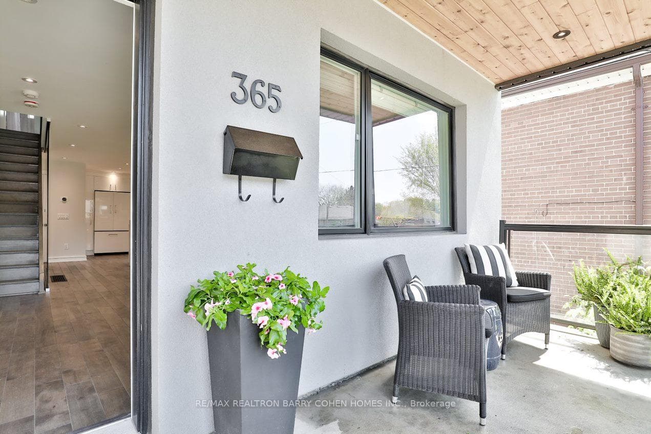 365 Harvie Avenue photo 2