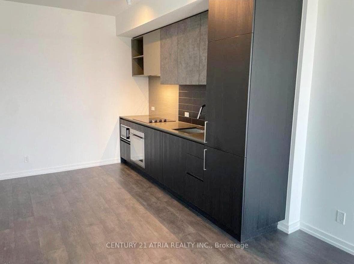 7890 Jane Street Unit 4611 photo 3