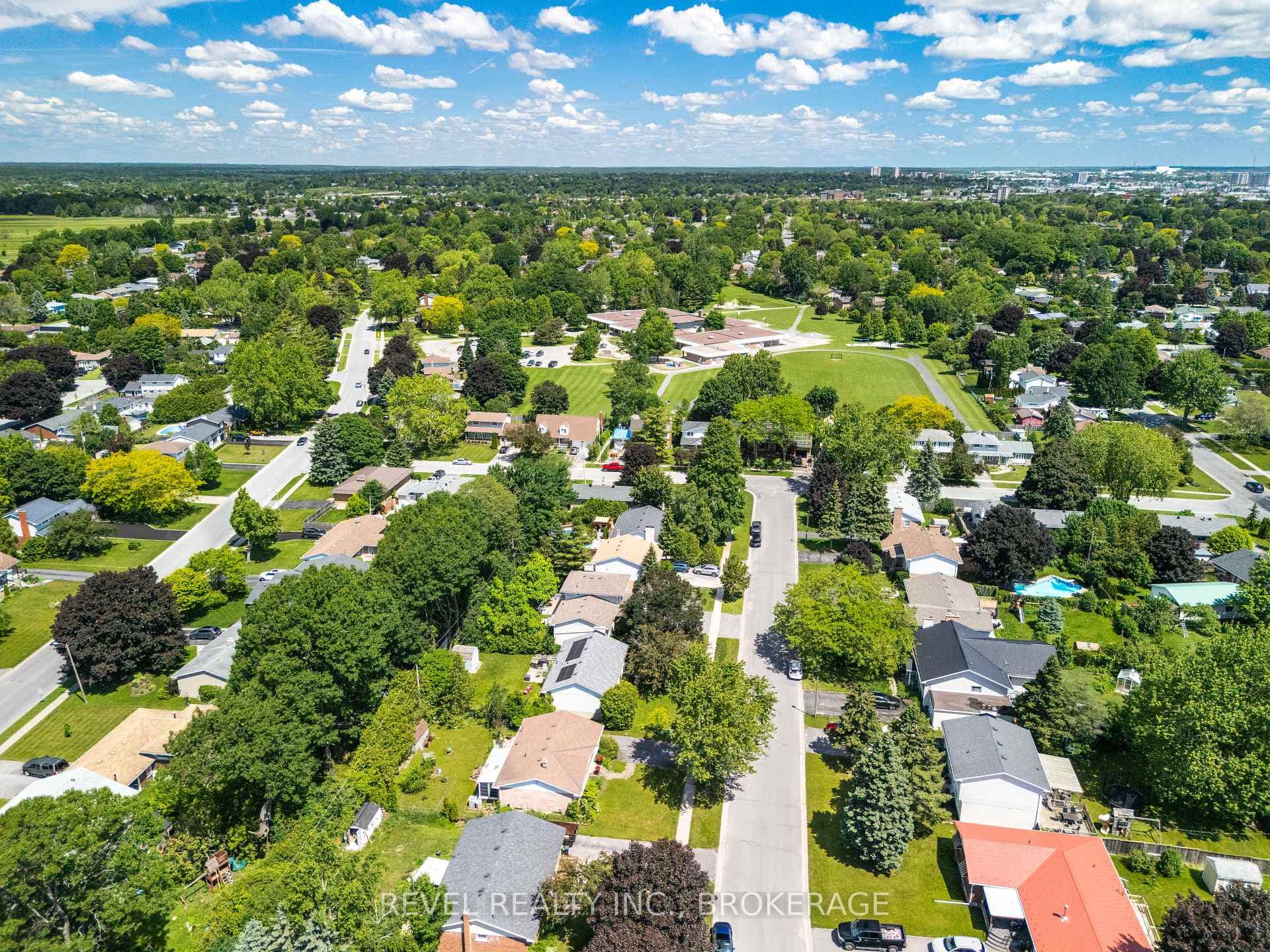 163 Braemar Road photo 41
