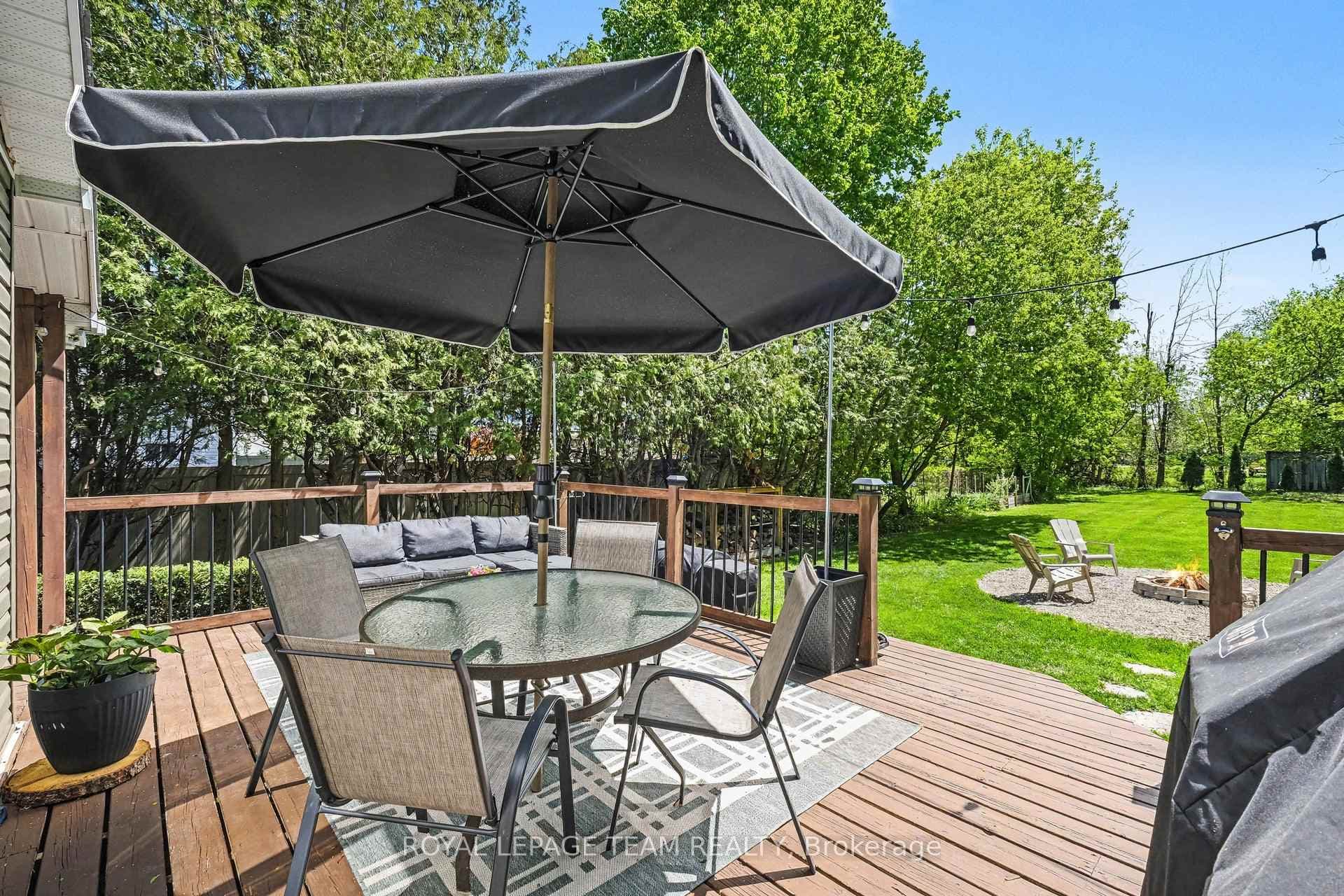 102 Strachan Street photo 39