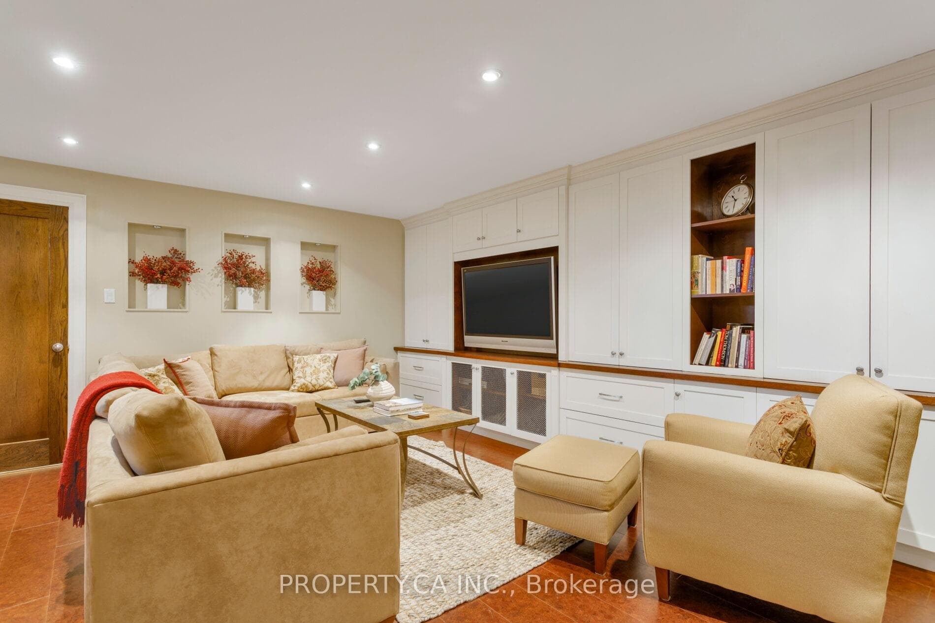 59 Brumell Avenue photo 37