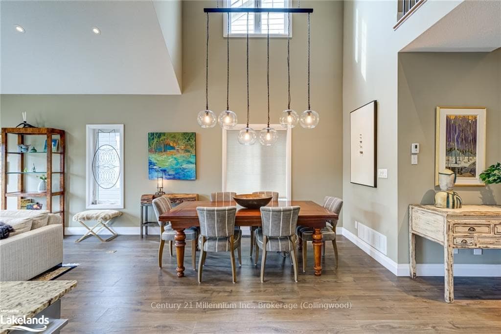 32 KARI Crescent photo 19