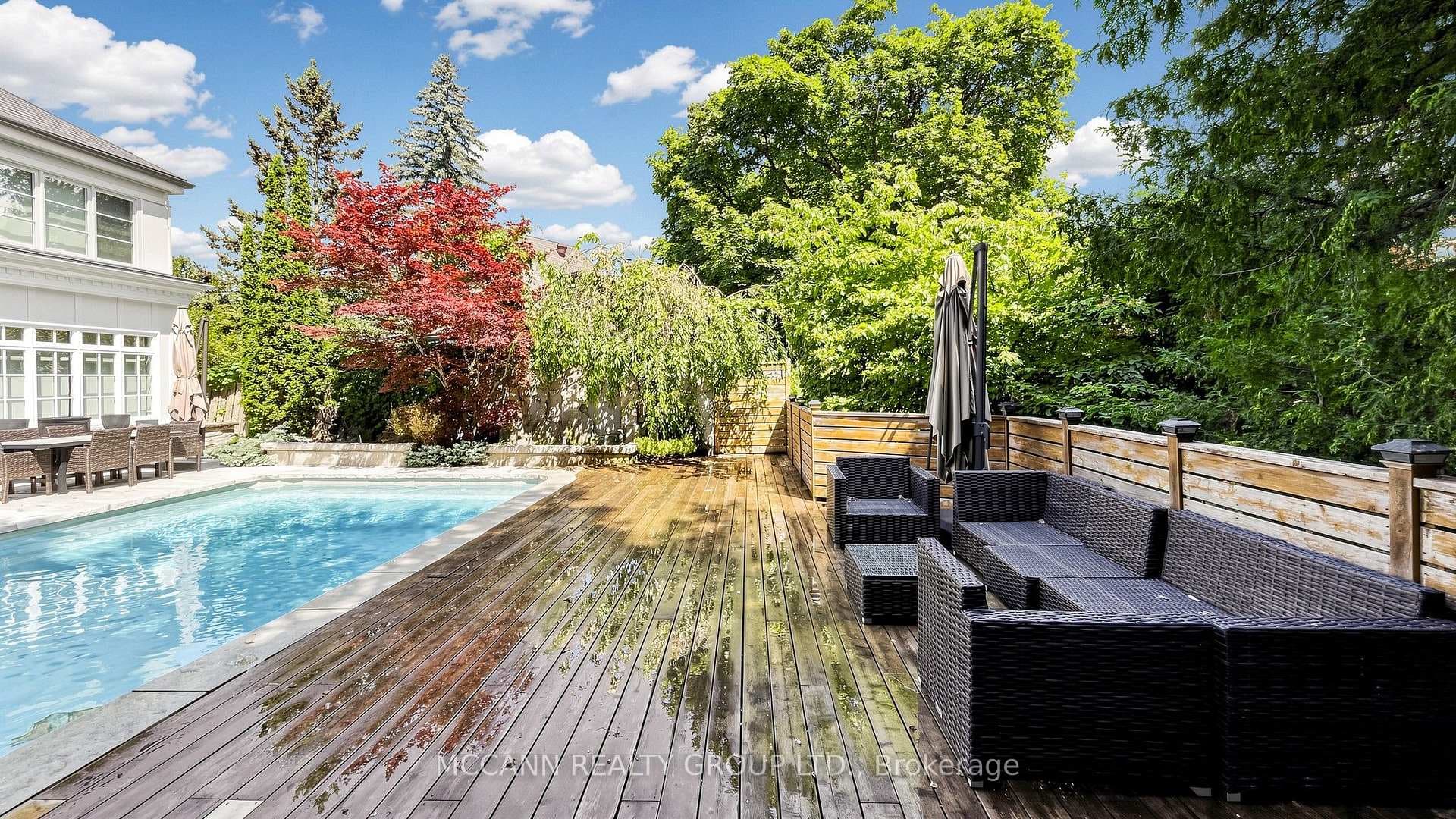 27 Strathgowan Crescent photo 47