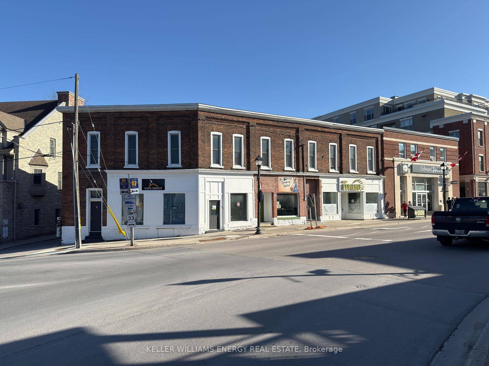302 Picton Main Street photo 5