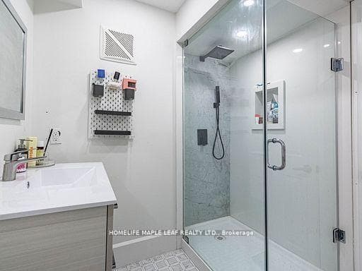 47 Hawke Crescent photo 45