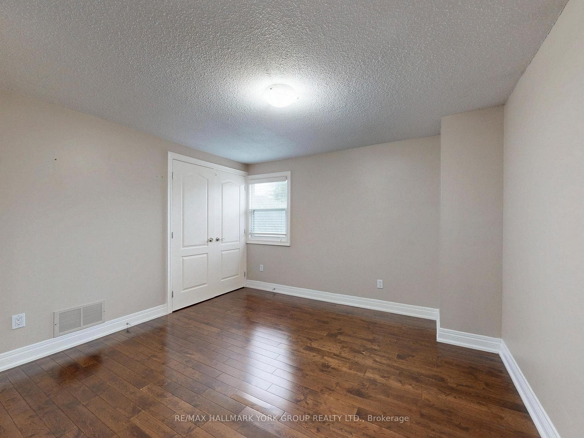 161 Spruce Street photo 25