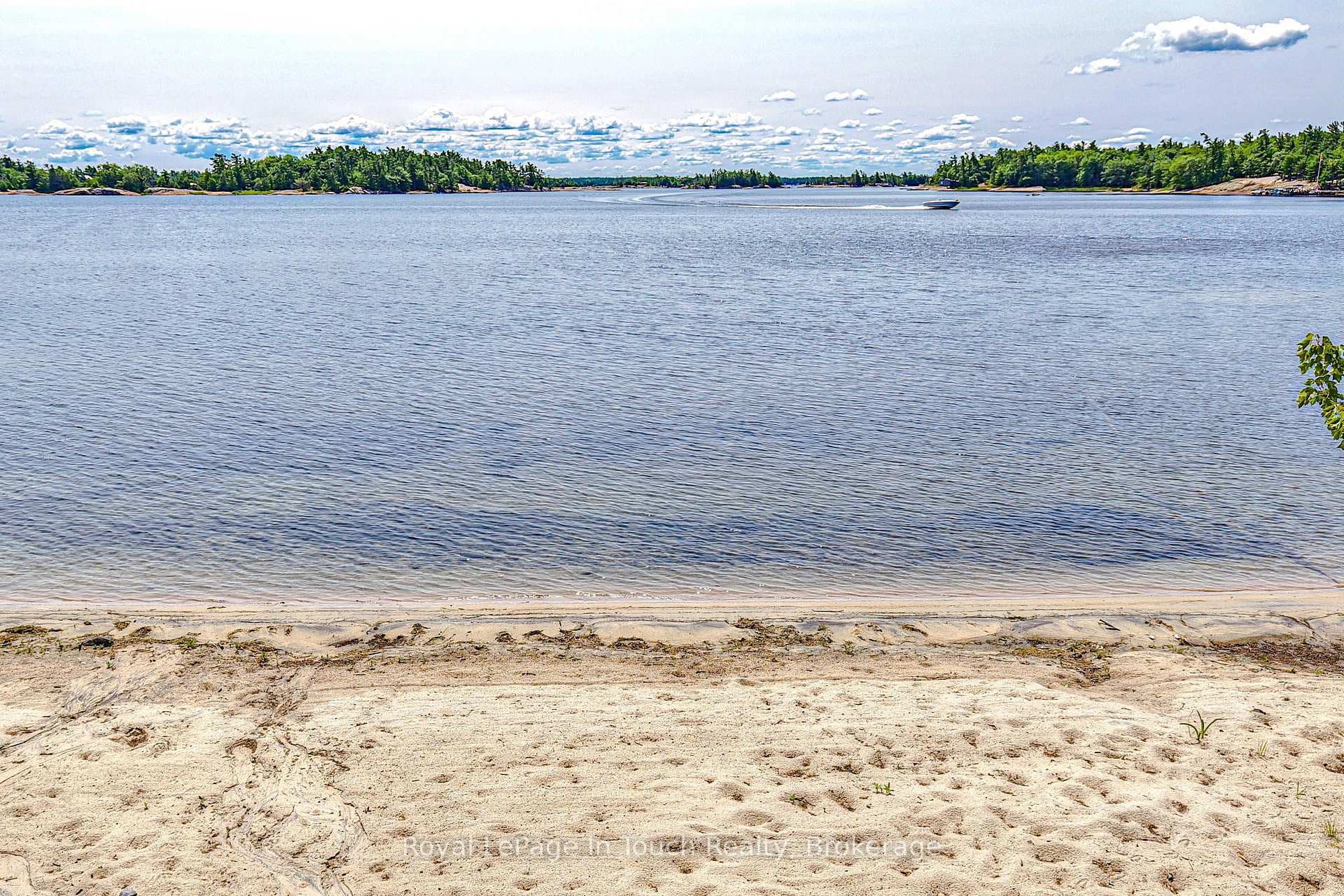 9232 Is 1810 - Bone Island photo 5