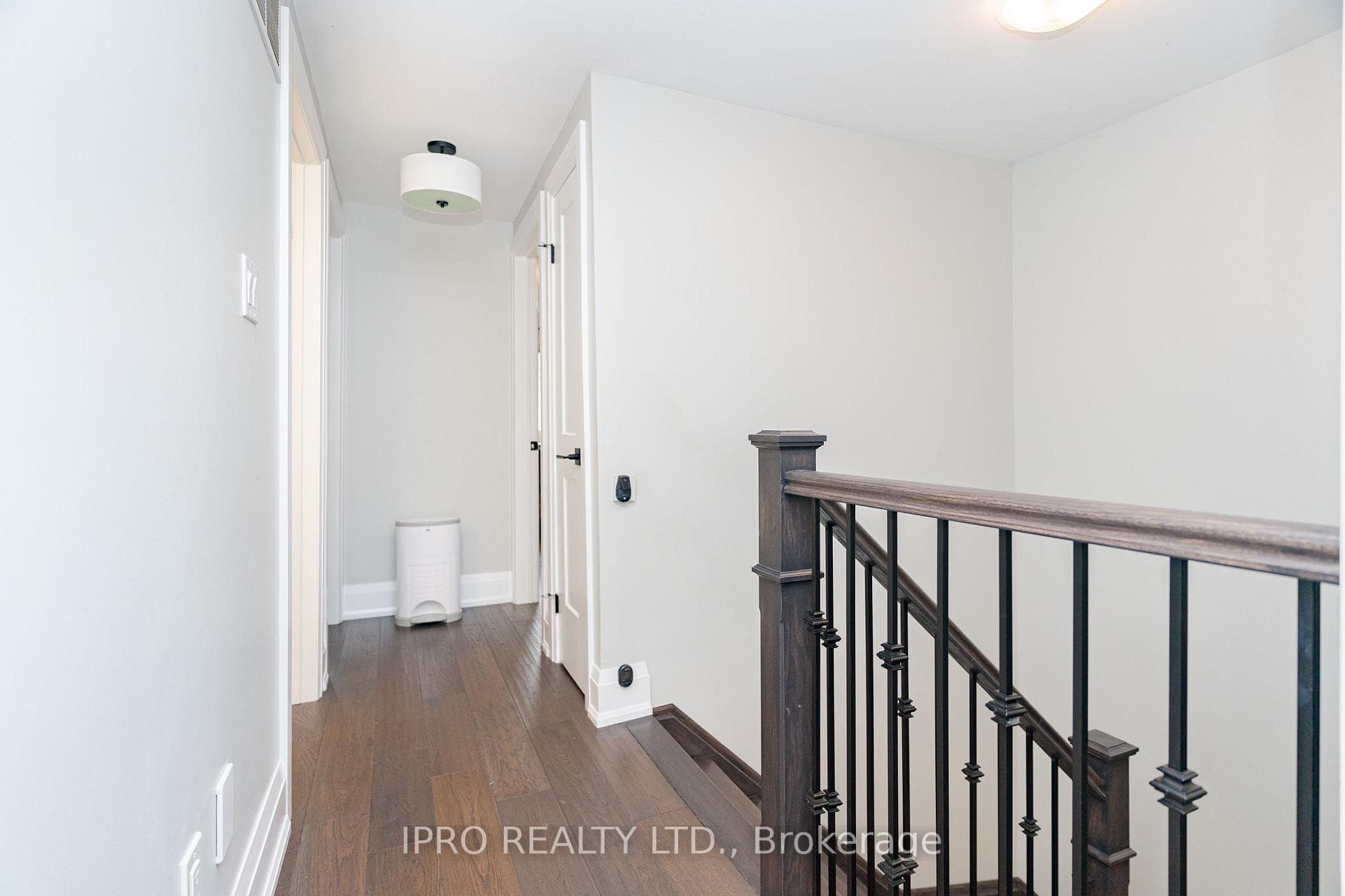 2272 Mowat Avenue Unit 74 photo 20
