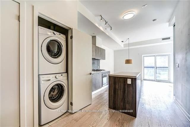 2 Bellefair Avenue Unit 303 photo 9
