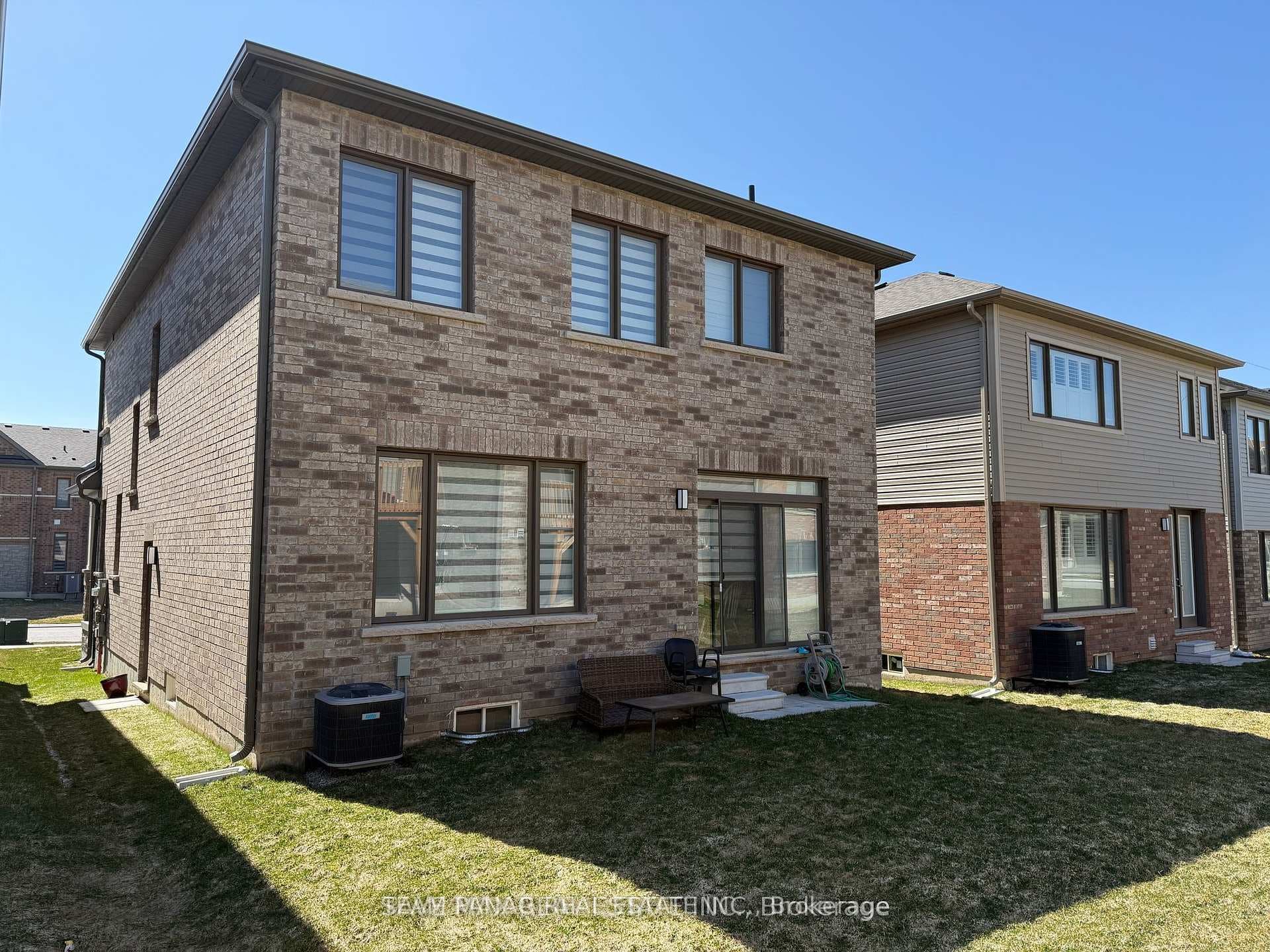 14 Thomas Gemmell Road photo 11