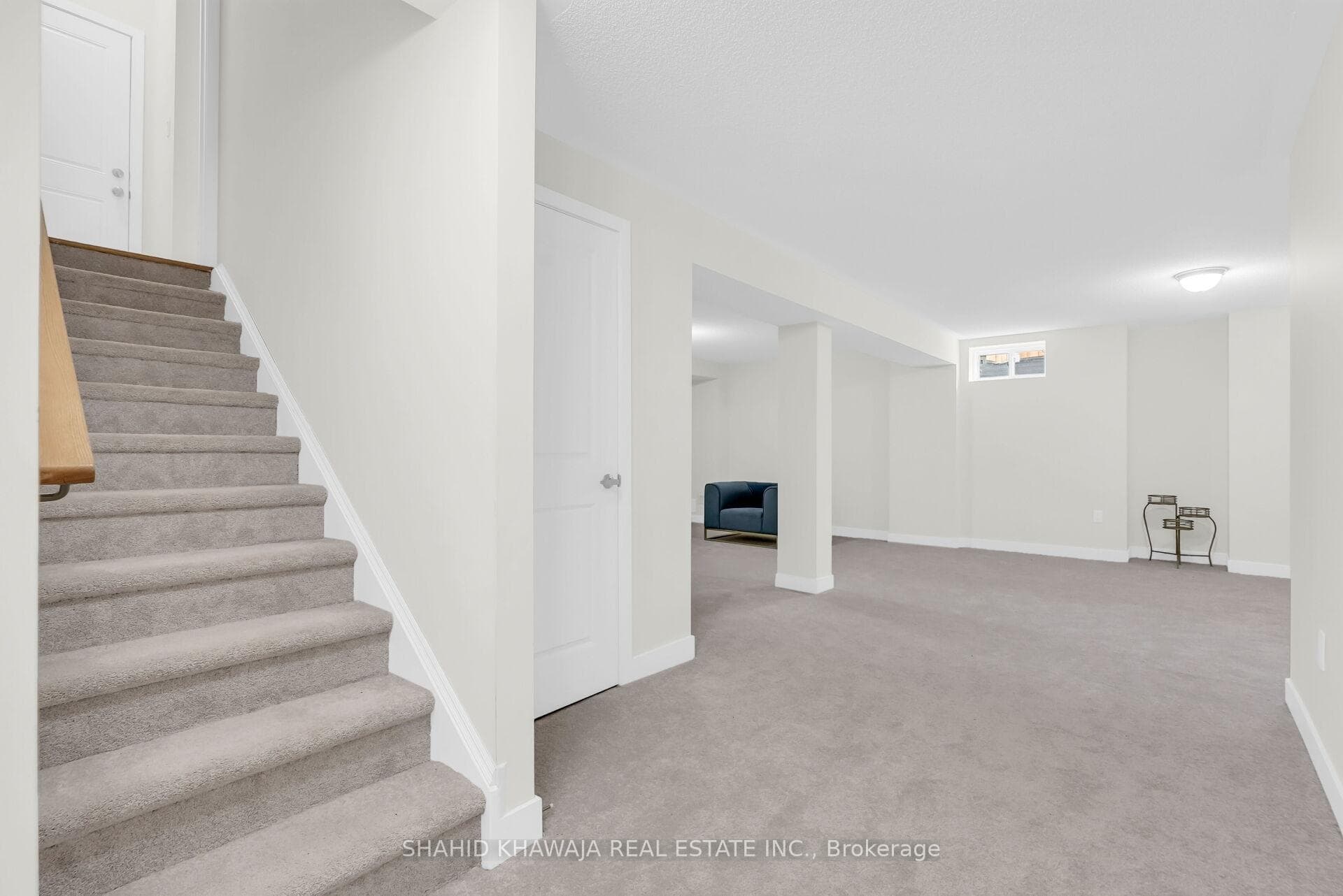 641 Leatherleaf Landing photo 36