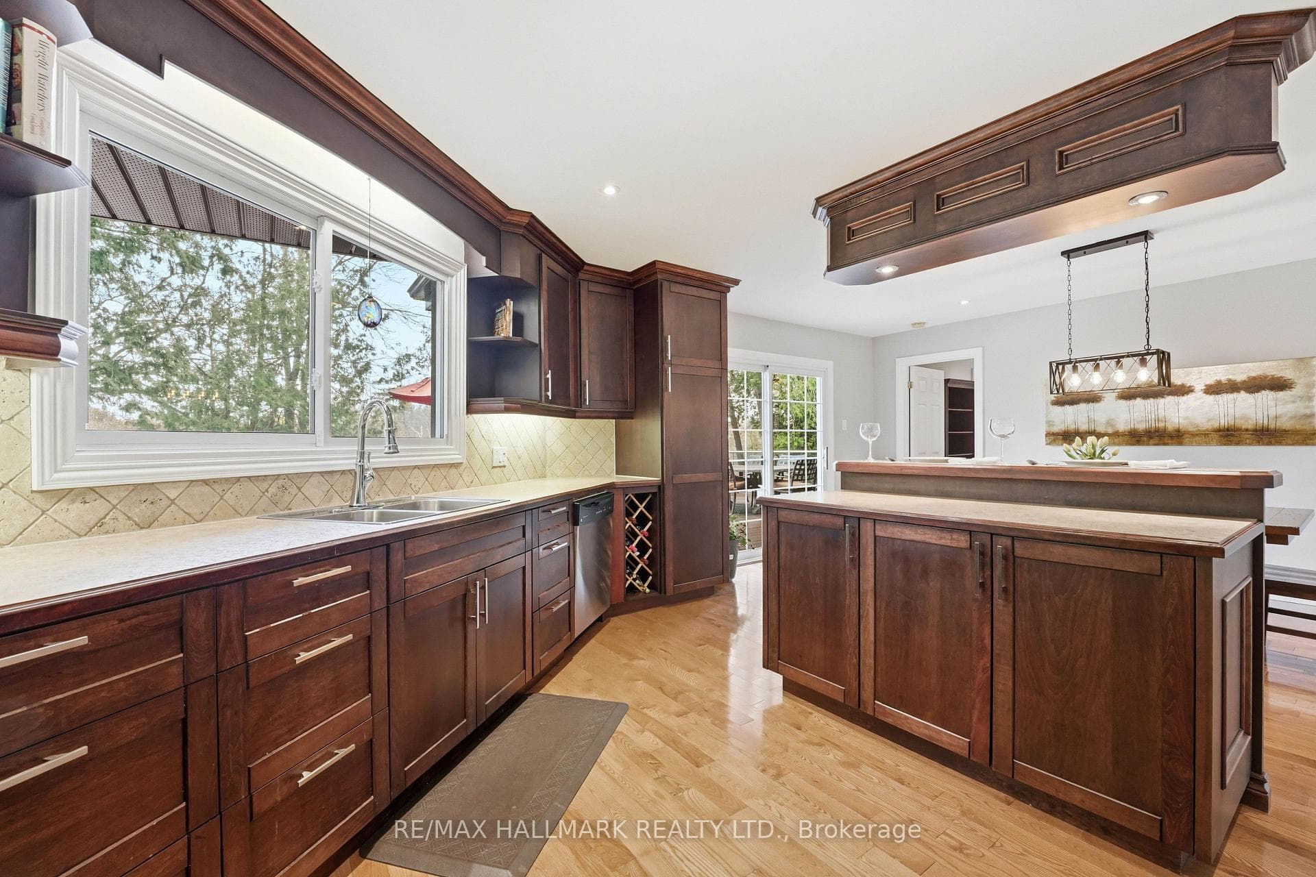 104 Riverbank Drive photo 16