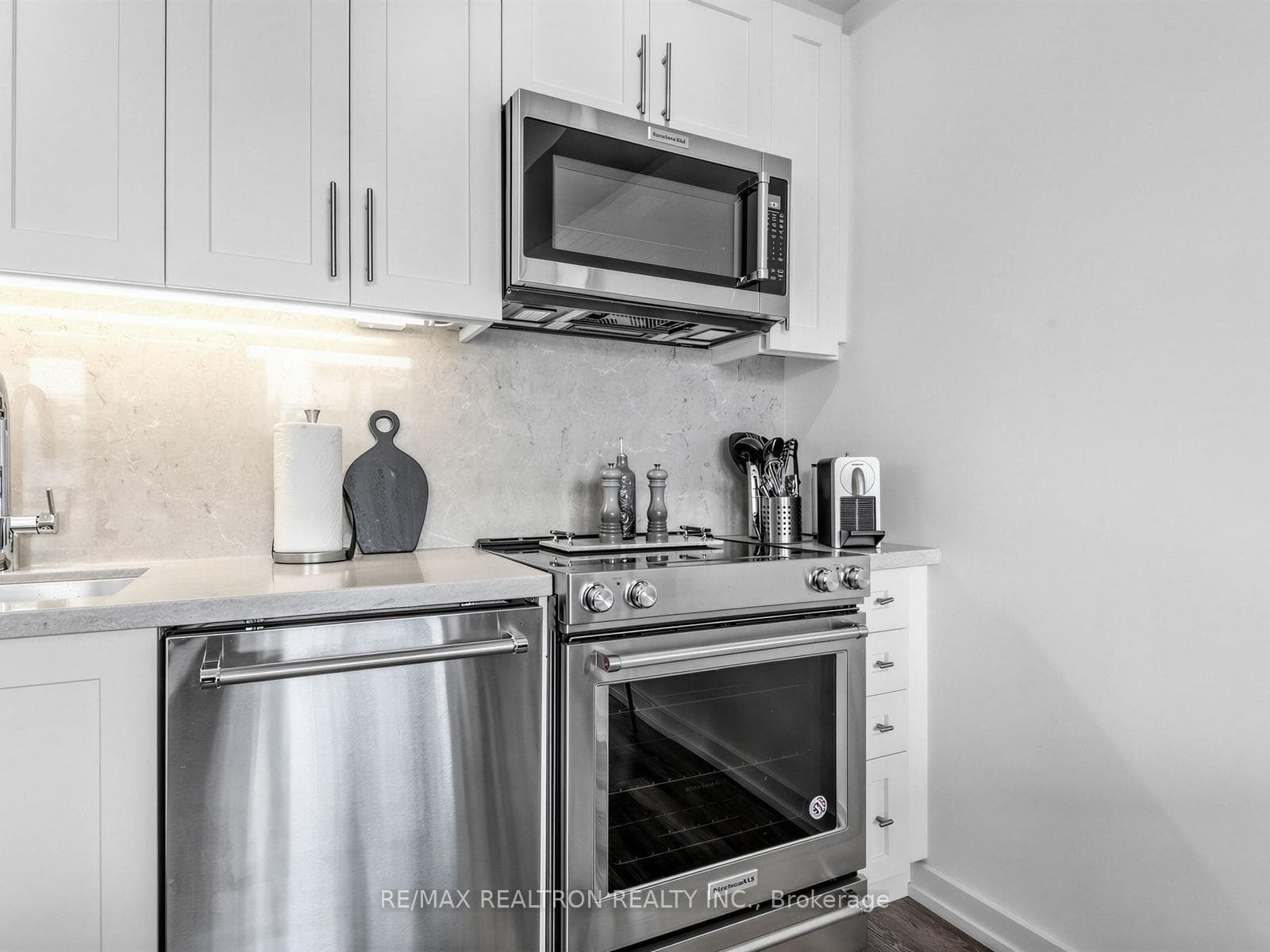 241 Sea Ray Avenue Unit A311 photo 9