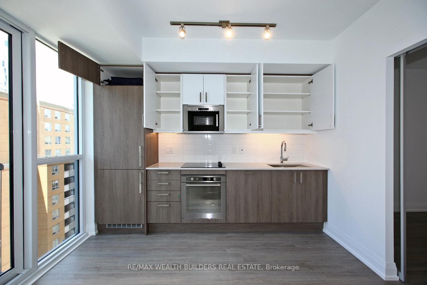 77 Mutual Street Unit 1005 photo 14