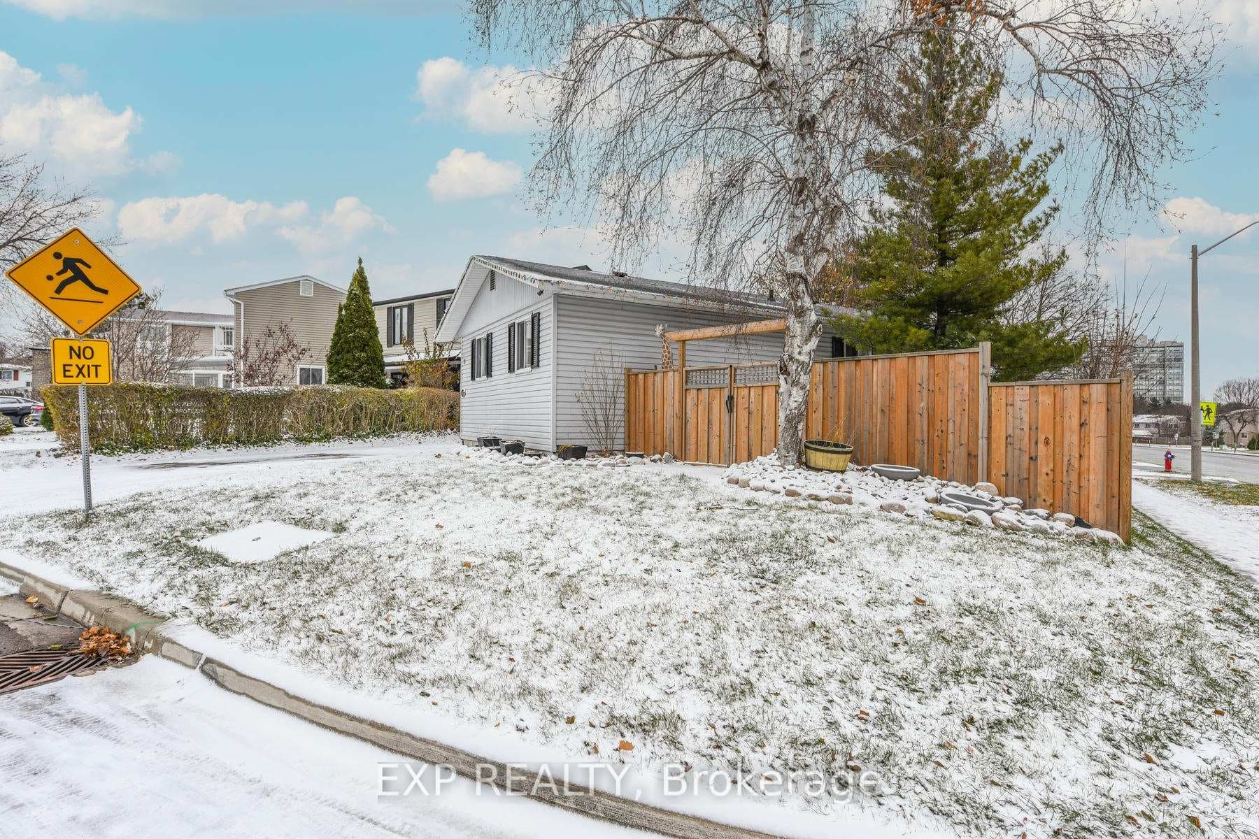 Front Side View, Huge Front Yard