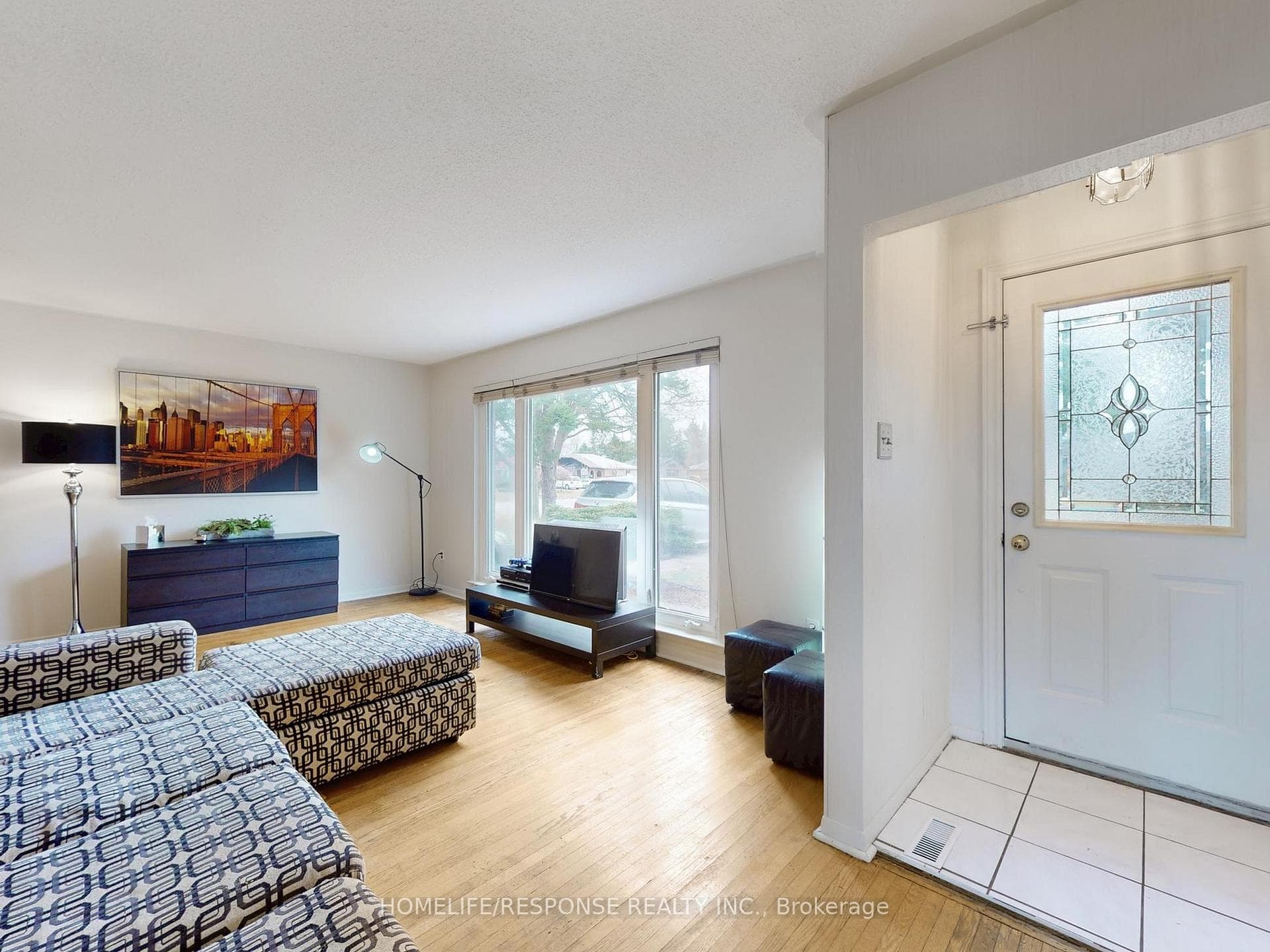 4 Drayton Crescent photo 5