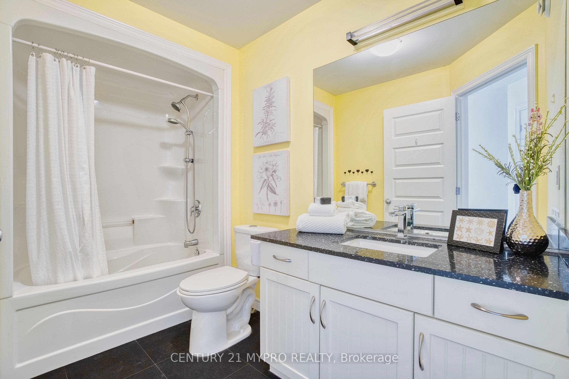 1036 Oakcrossing Road photo 33