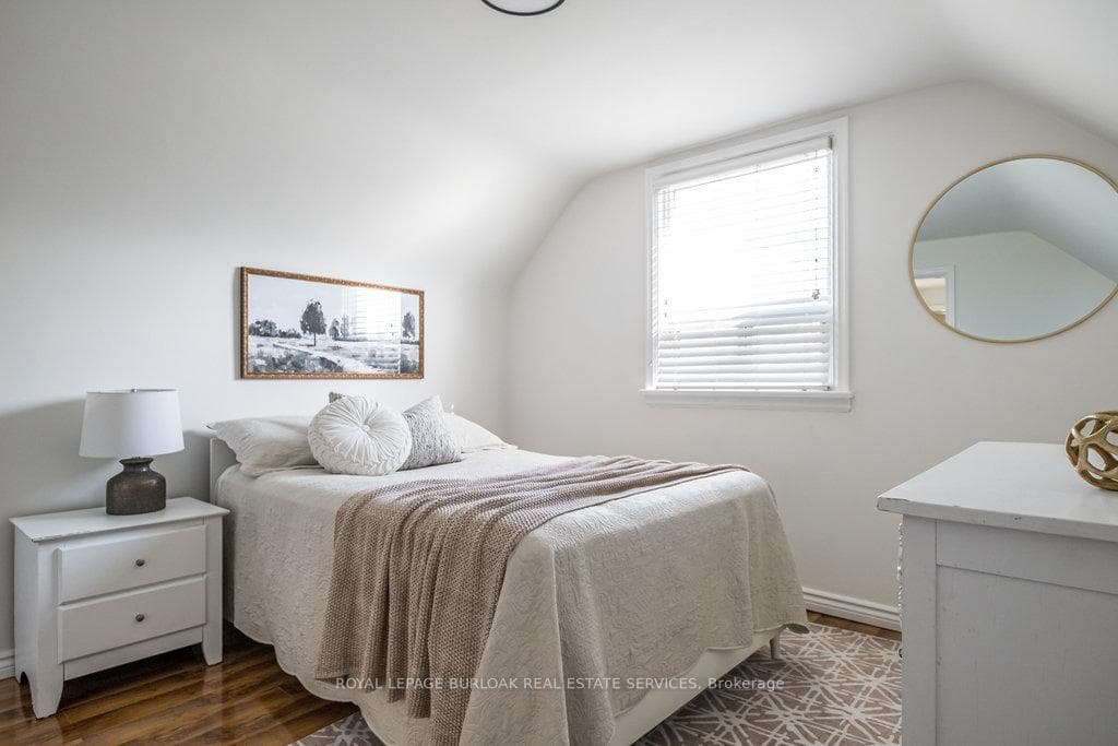 1358 Leighland Road photo 22