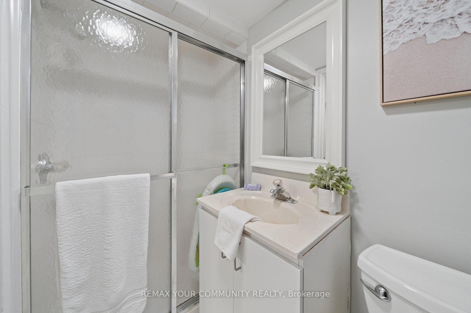 19 Newbury Lane photo 31