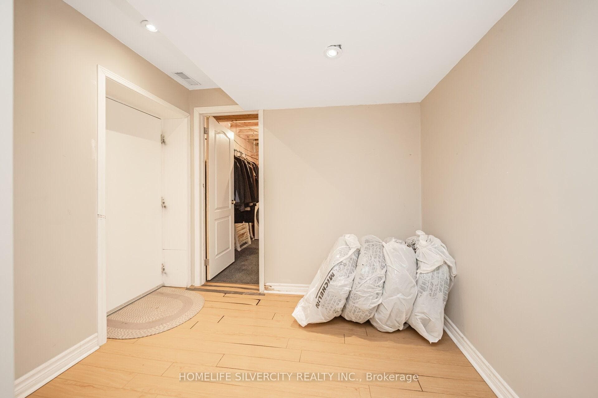 4785 James Austin Drive photo 34