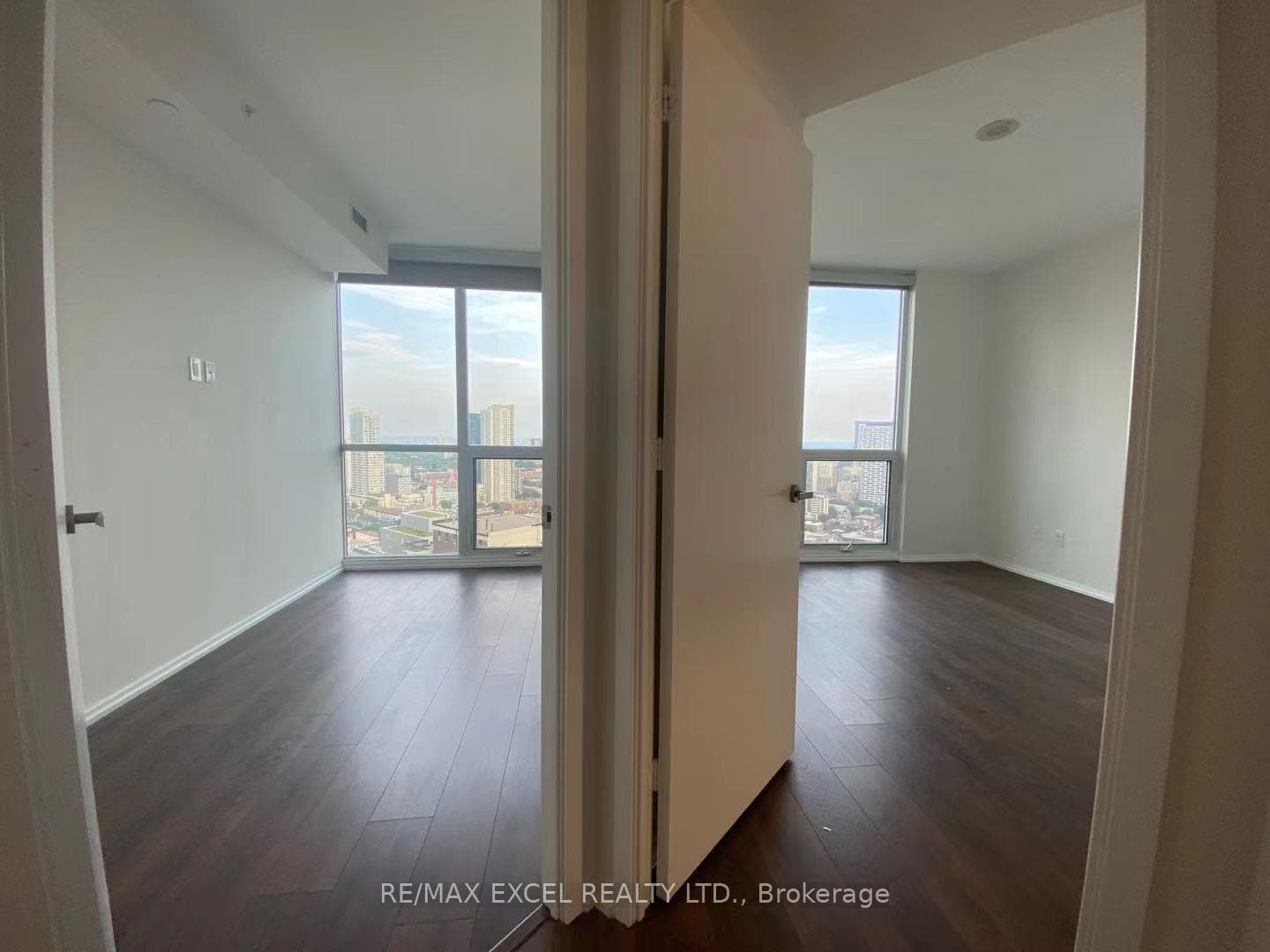 45 Charles Street Unit 3312 photo 28